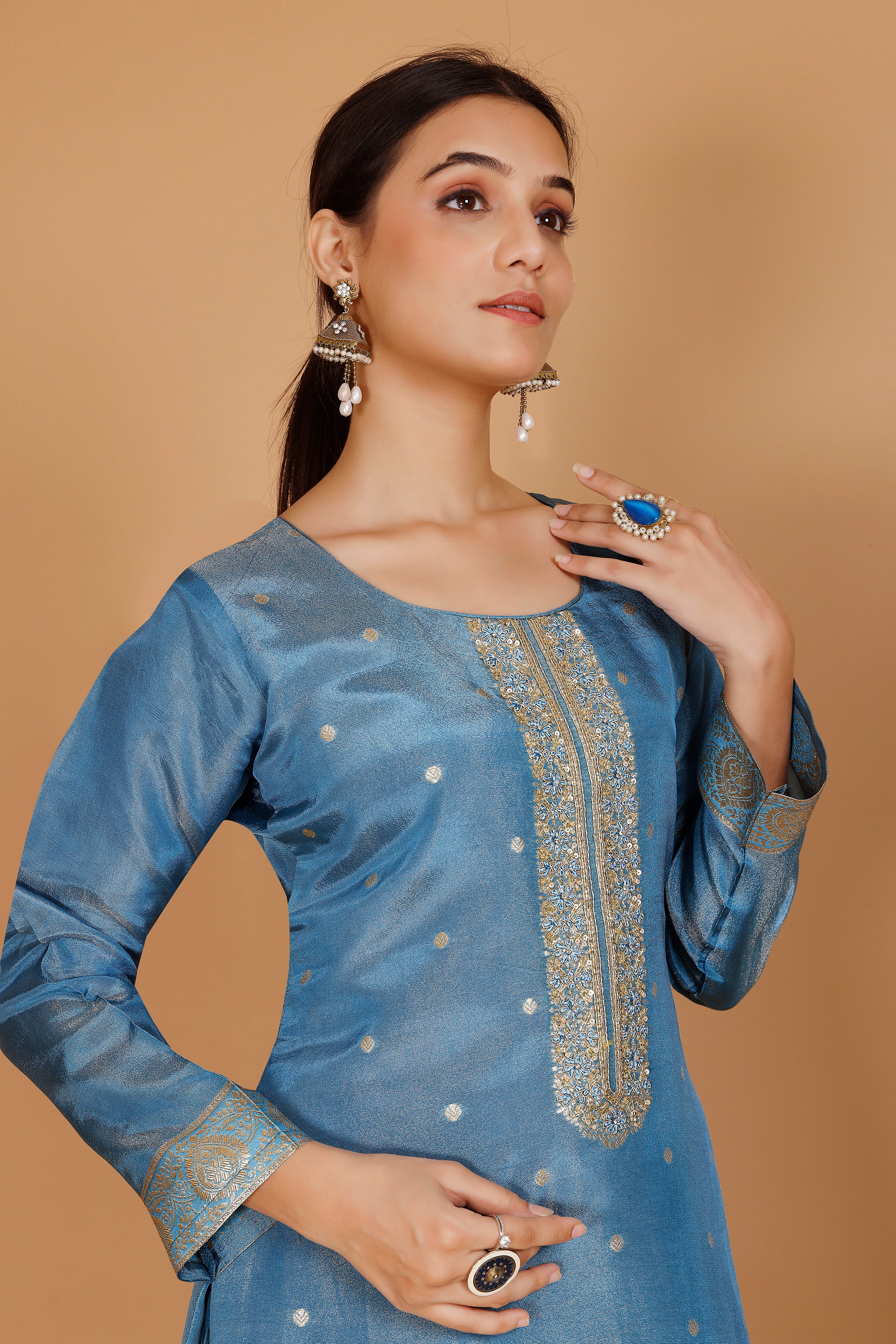 Neelam Kamiz & Pant - Roop Darshan