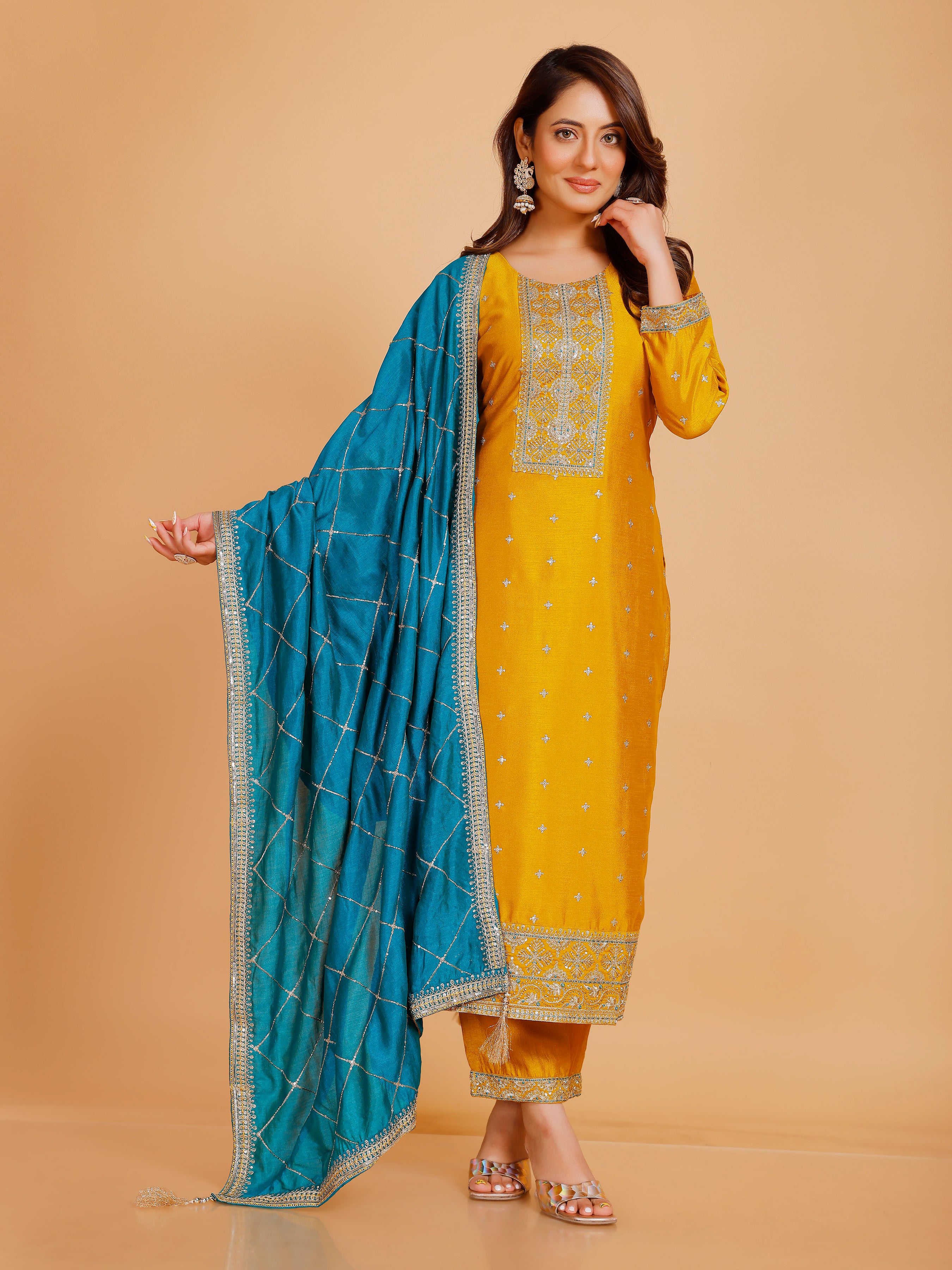 Aarshi Kamiz & Pant
