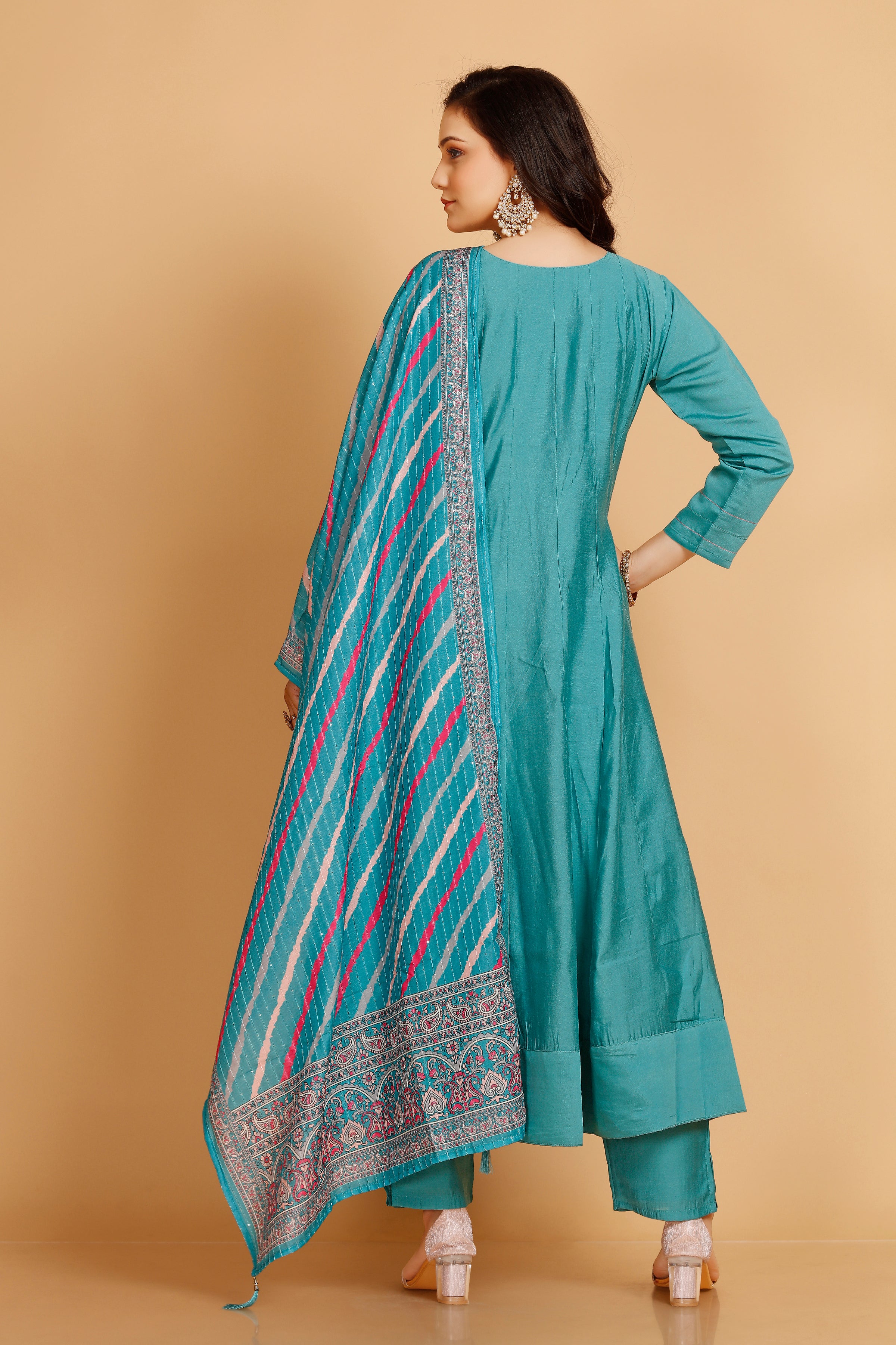 Maya Kamiz & Pant - Roop Darshan