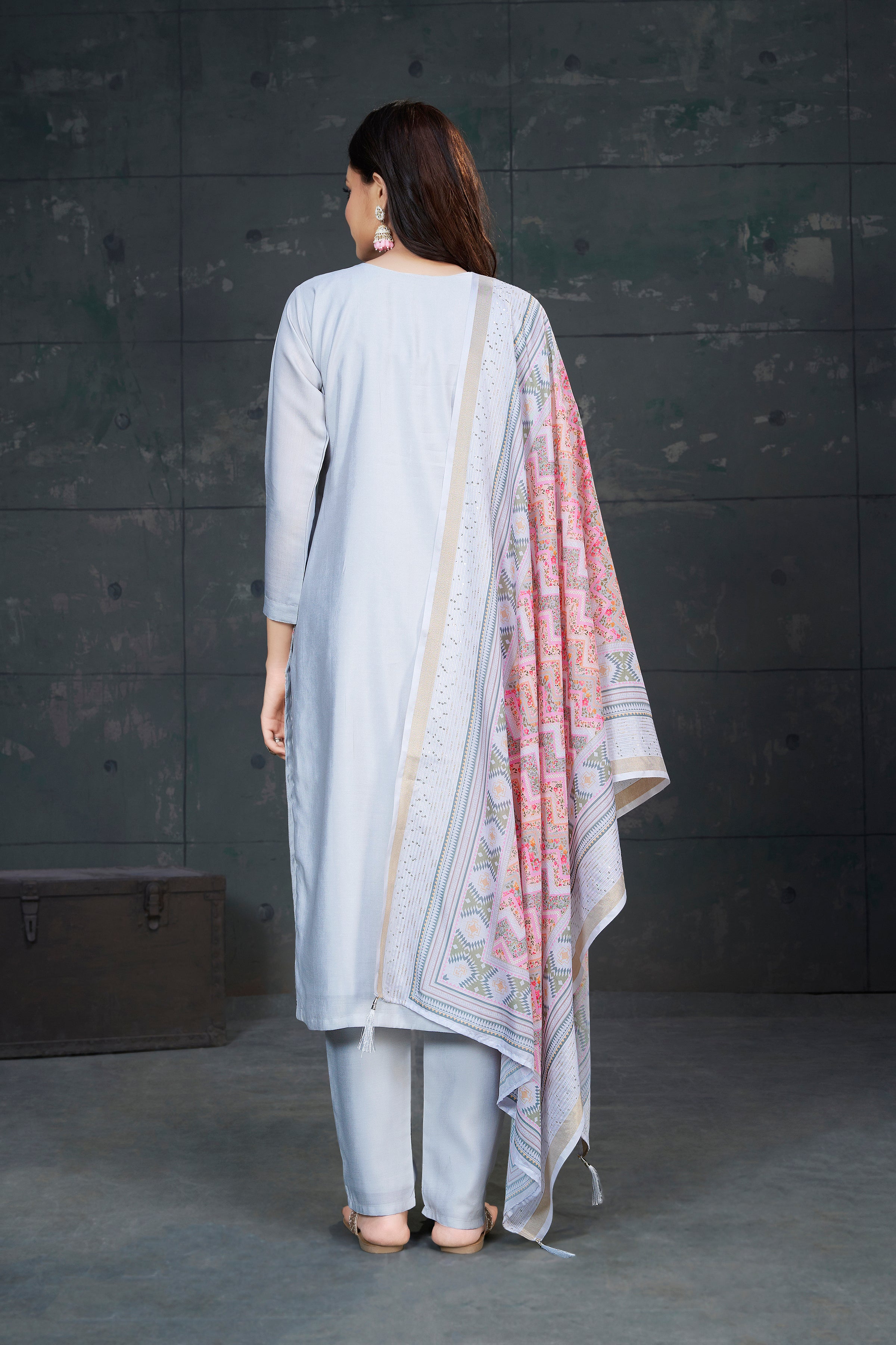 Pari Kamiz & Pant - Roop Darshan