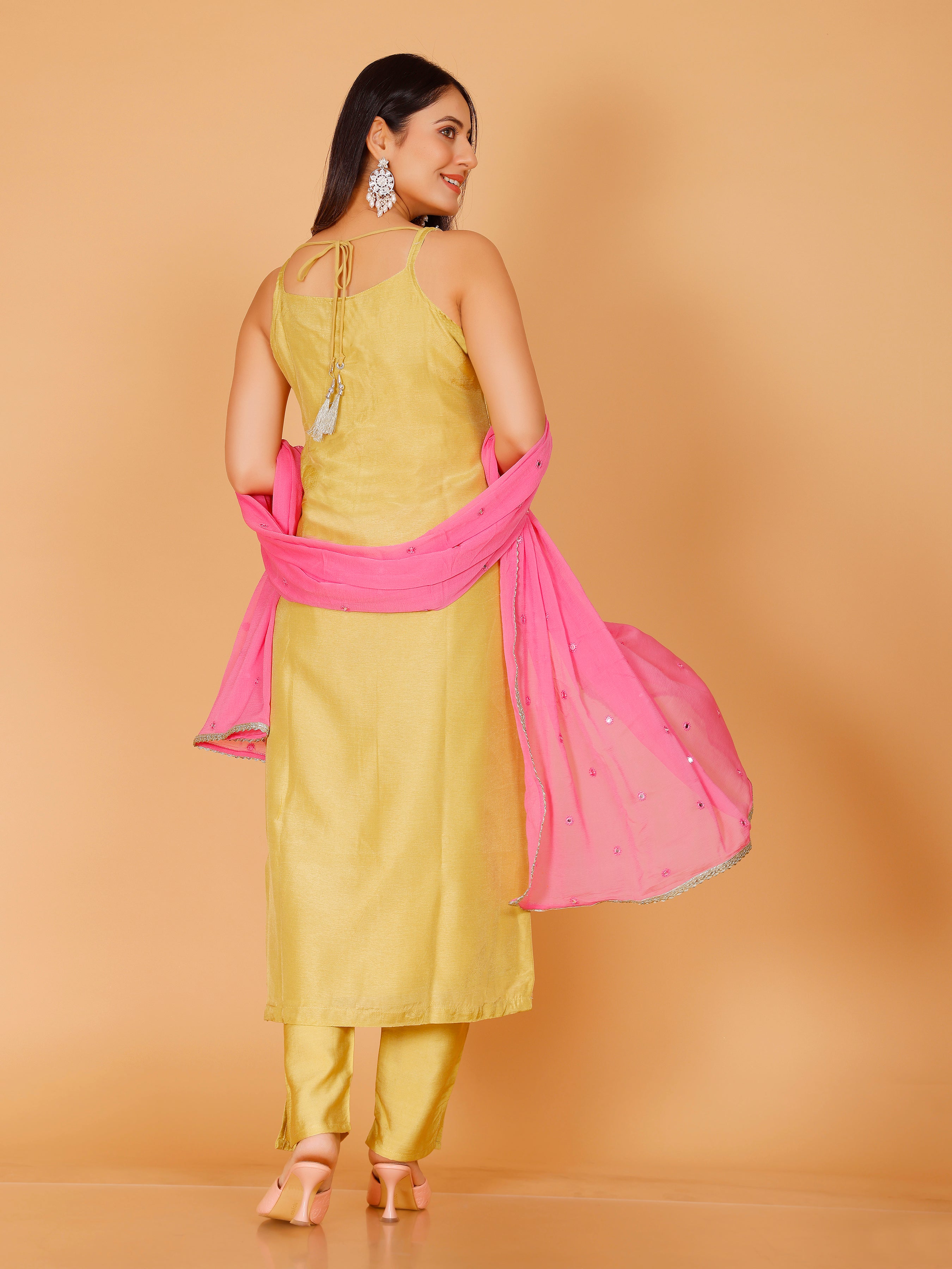 Siya Kamiz & Pant - Roop Darshan