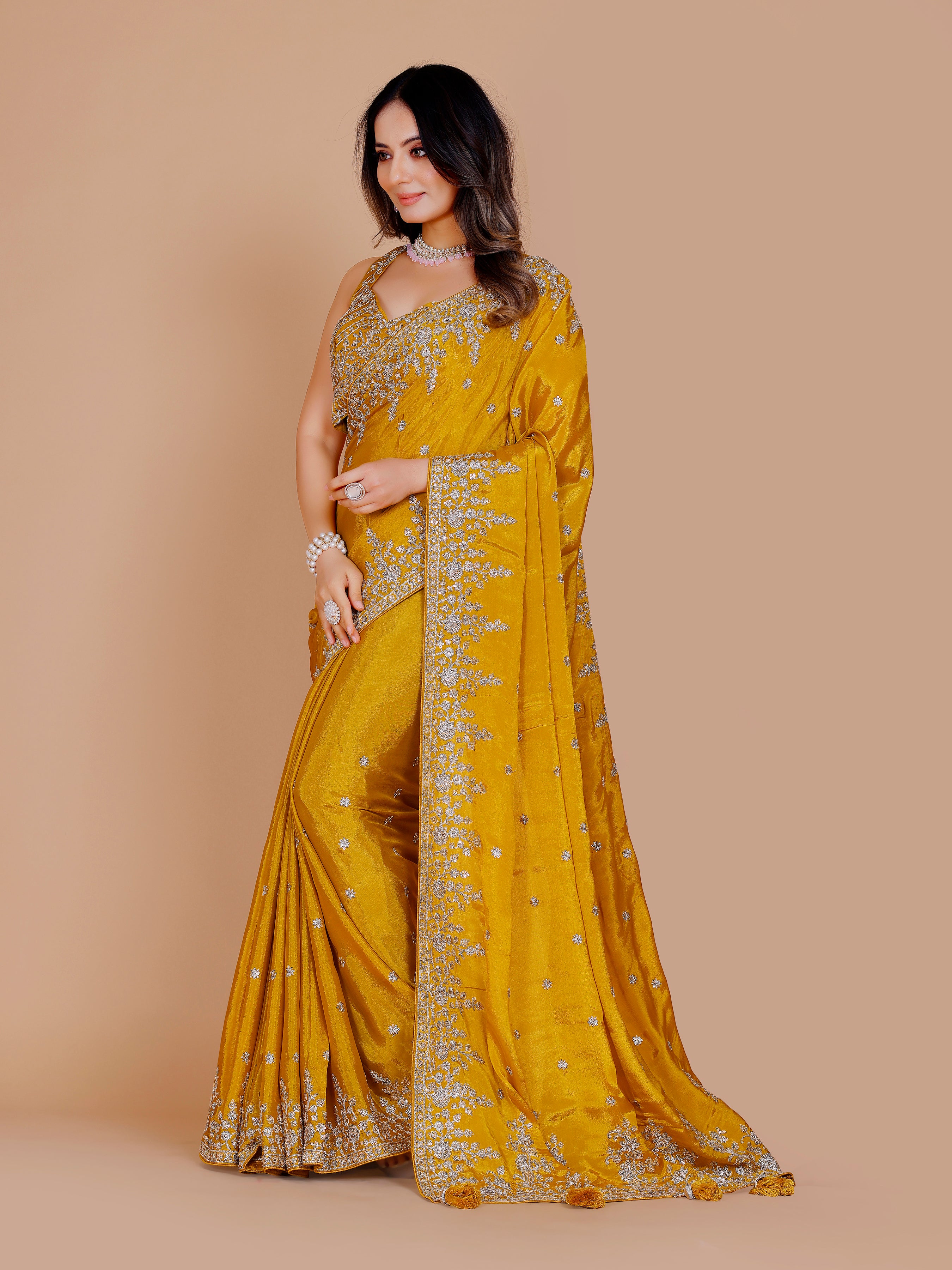 Heenal Saree - Roop Darshan