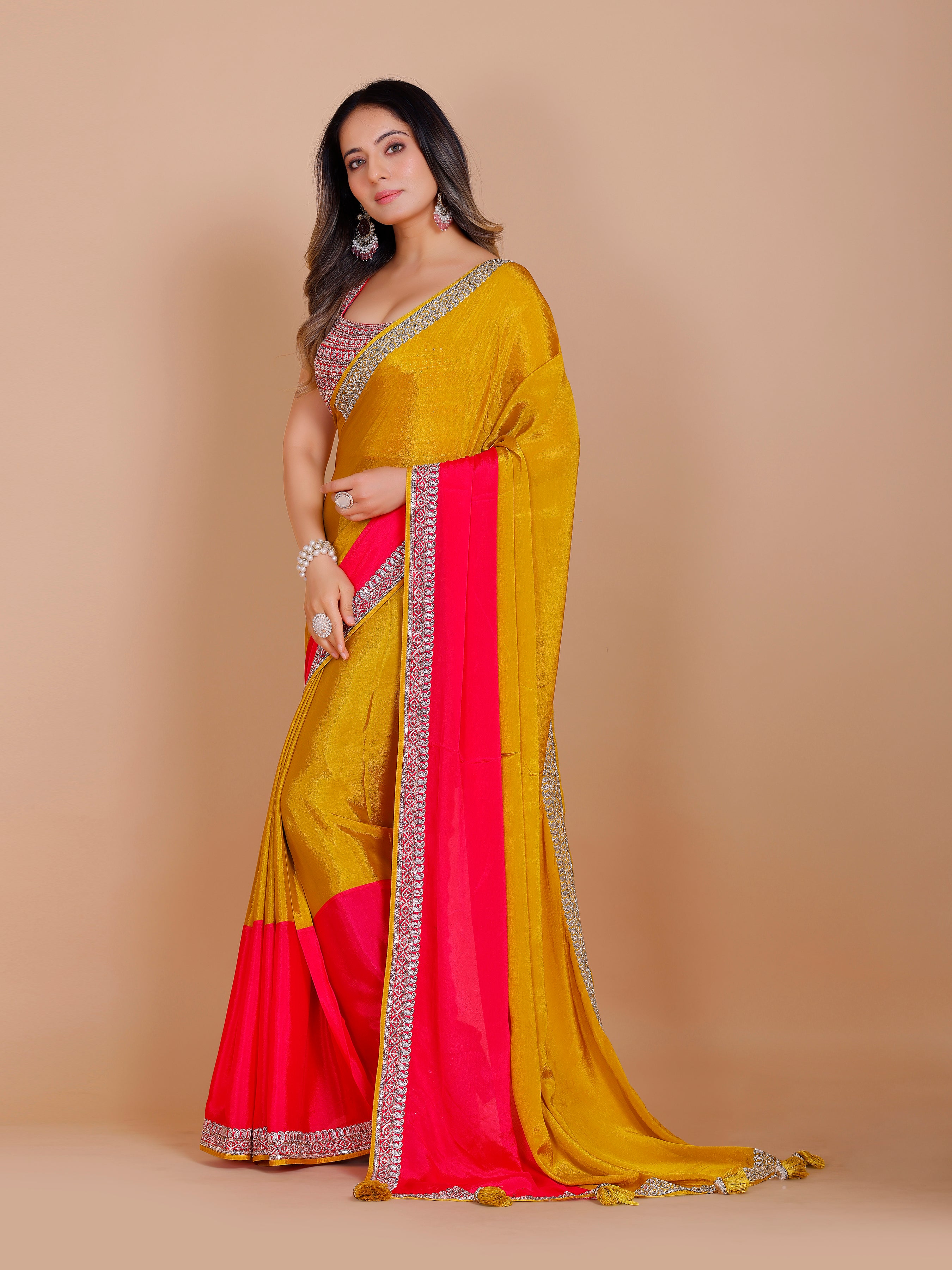 Hirva Choli Saree