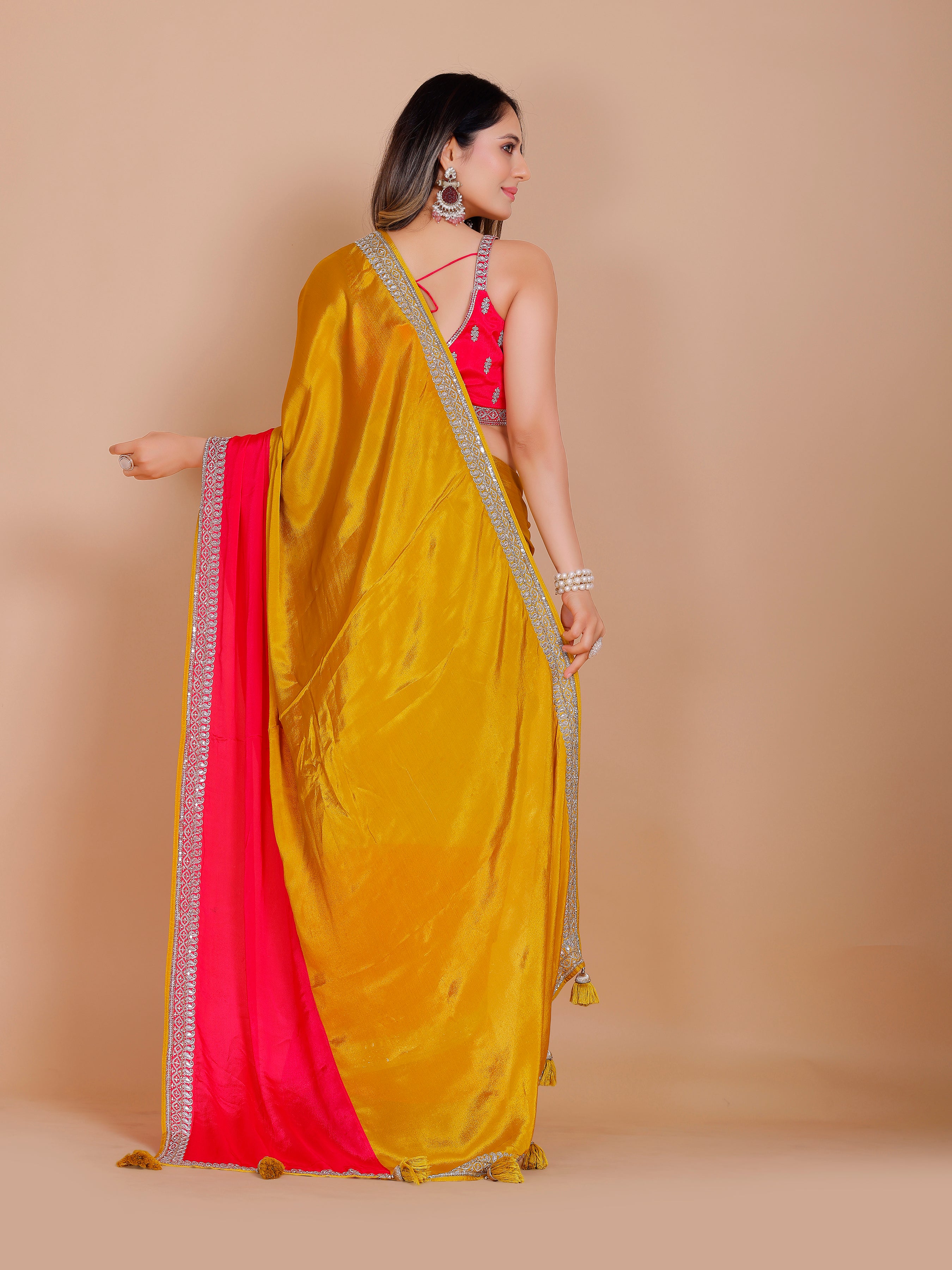 Hirva Choli Saree