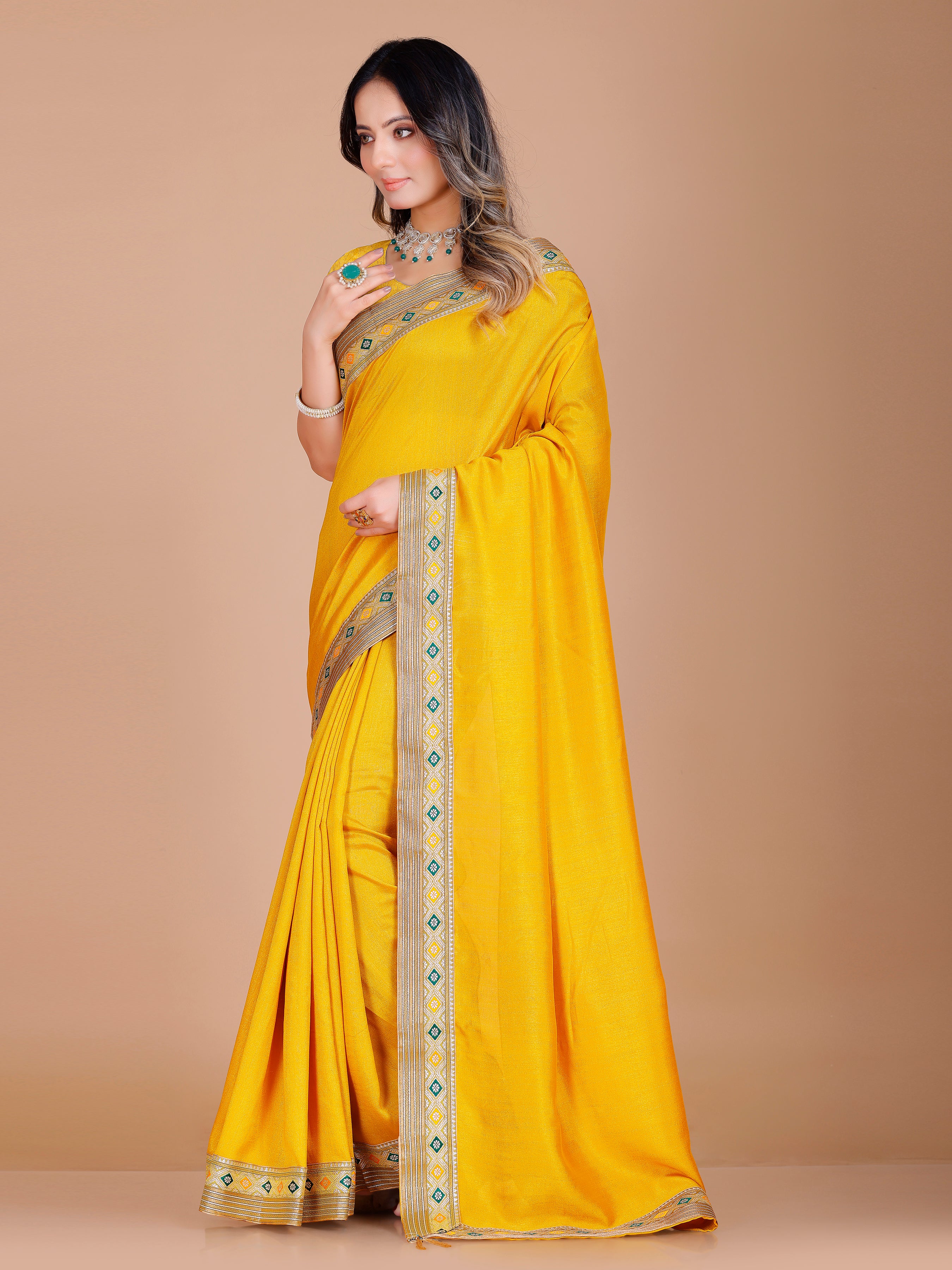 Mehar Saree