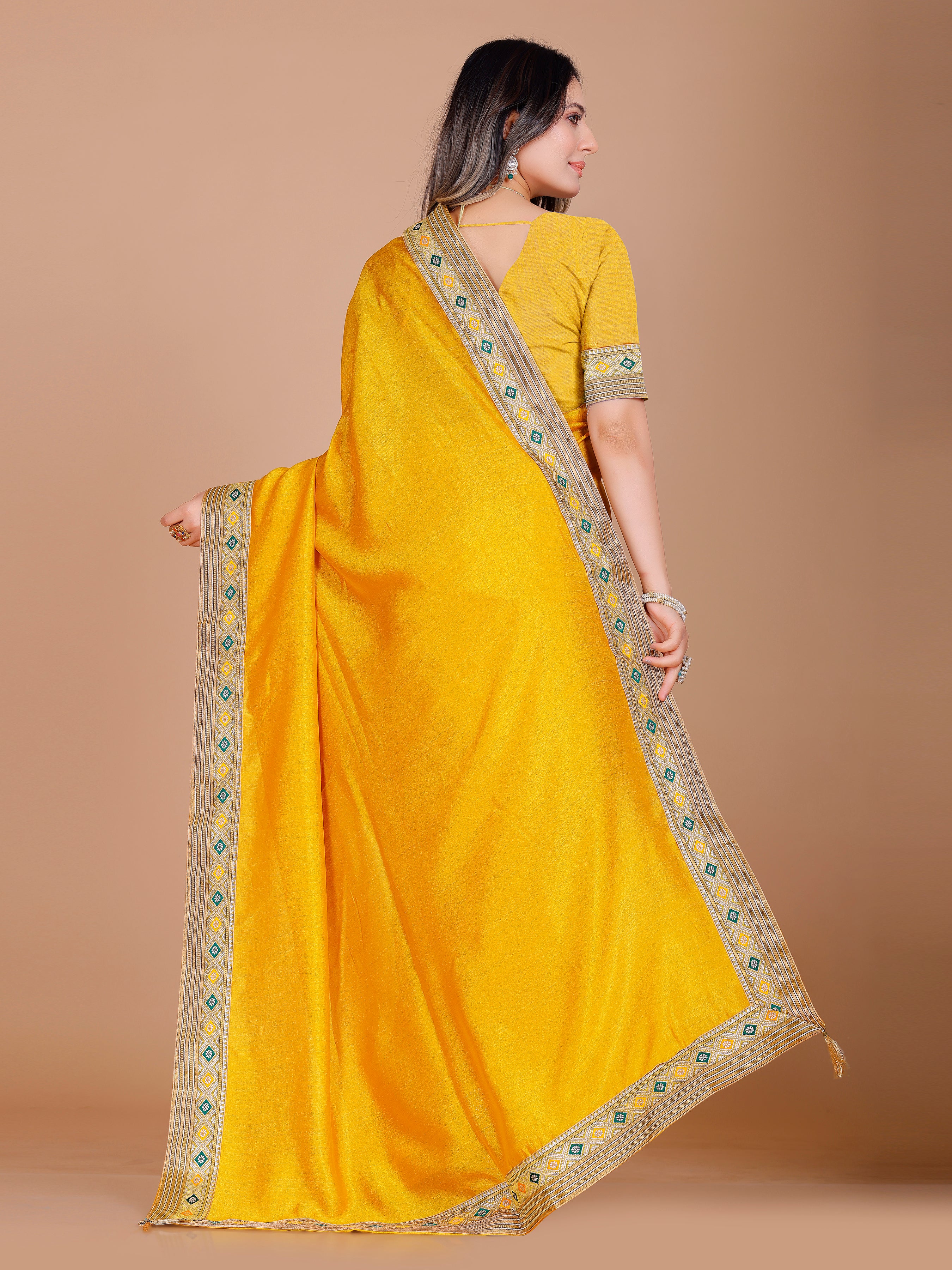 Mehar Saree