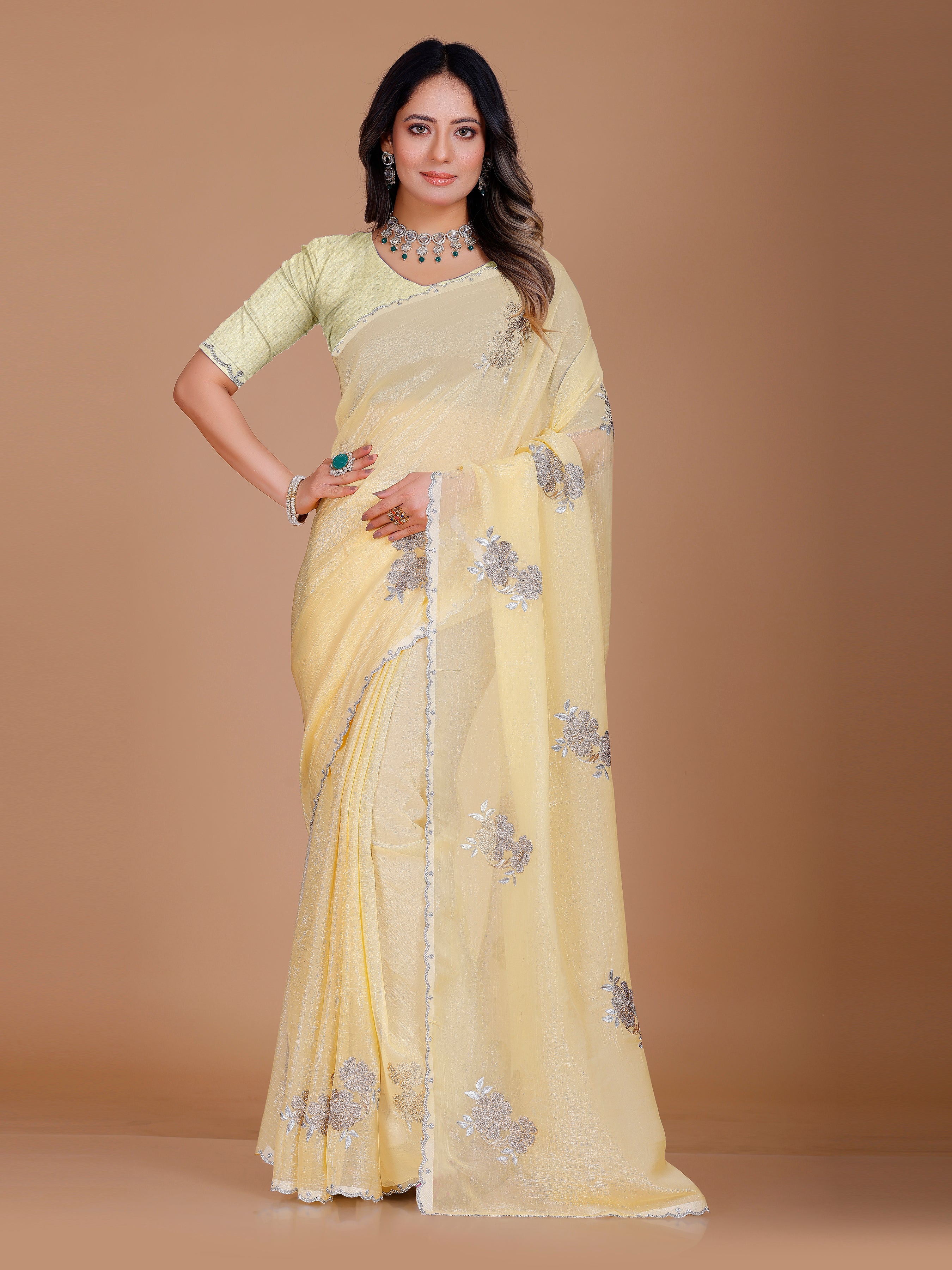 Anushka Saree