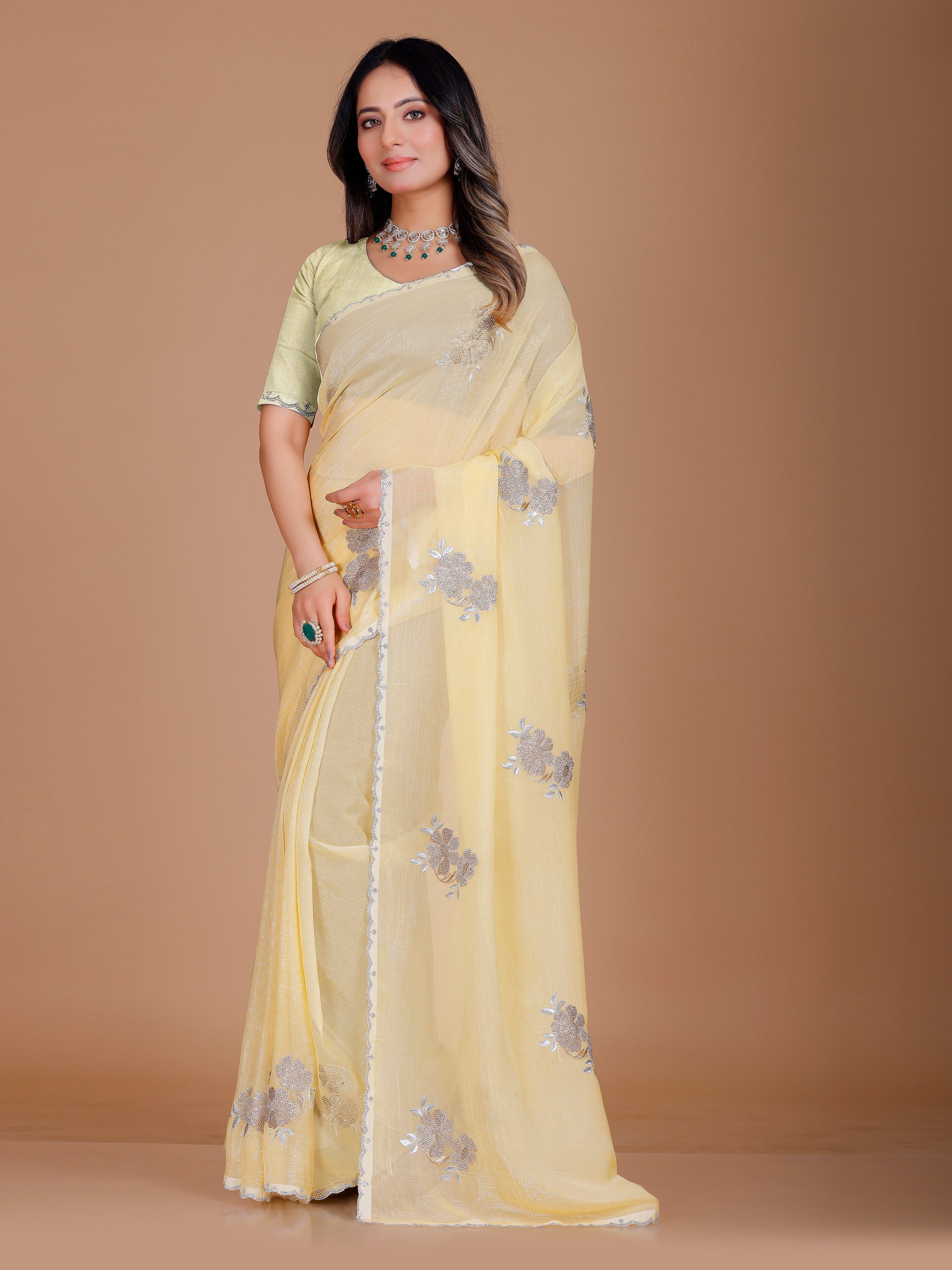 Anushka Saree