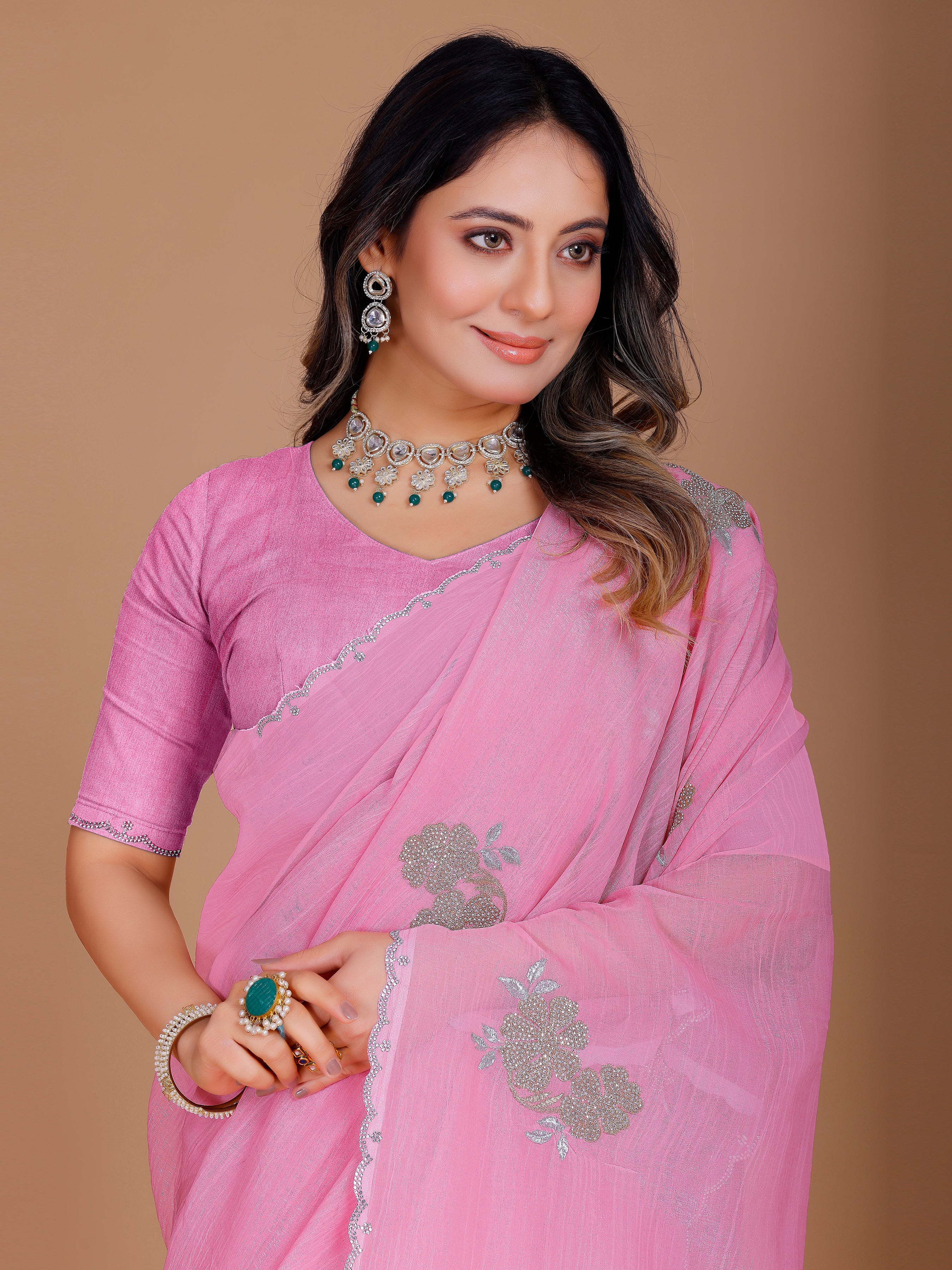 Anushka Saree