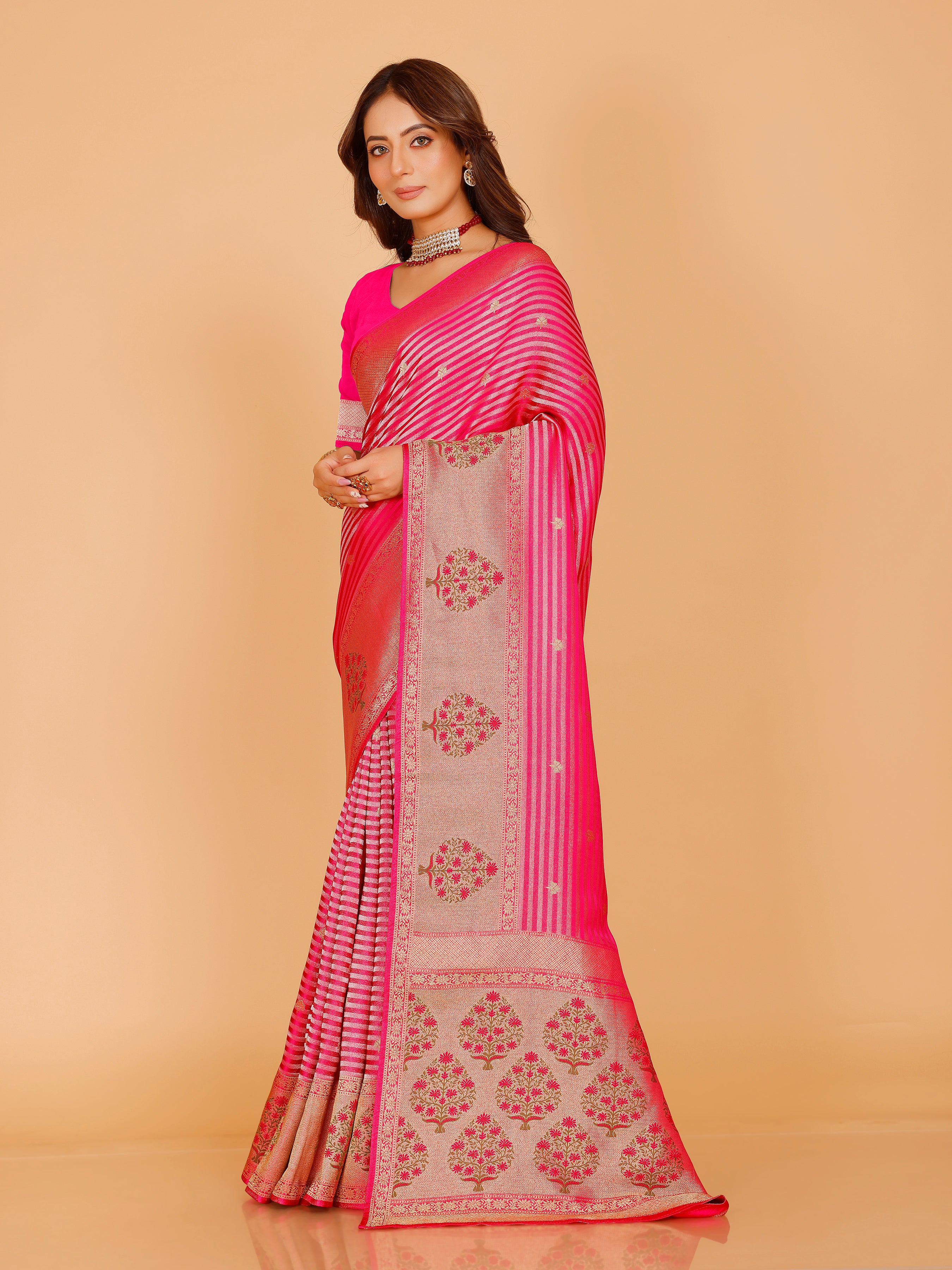 Adhira Saree