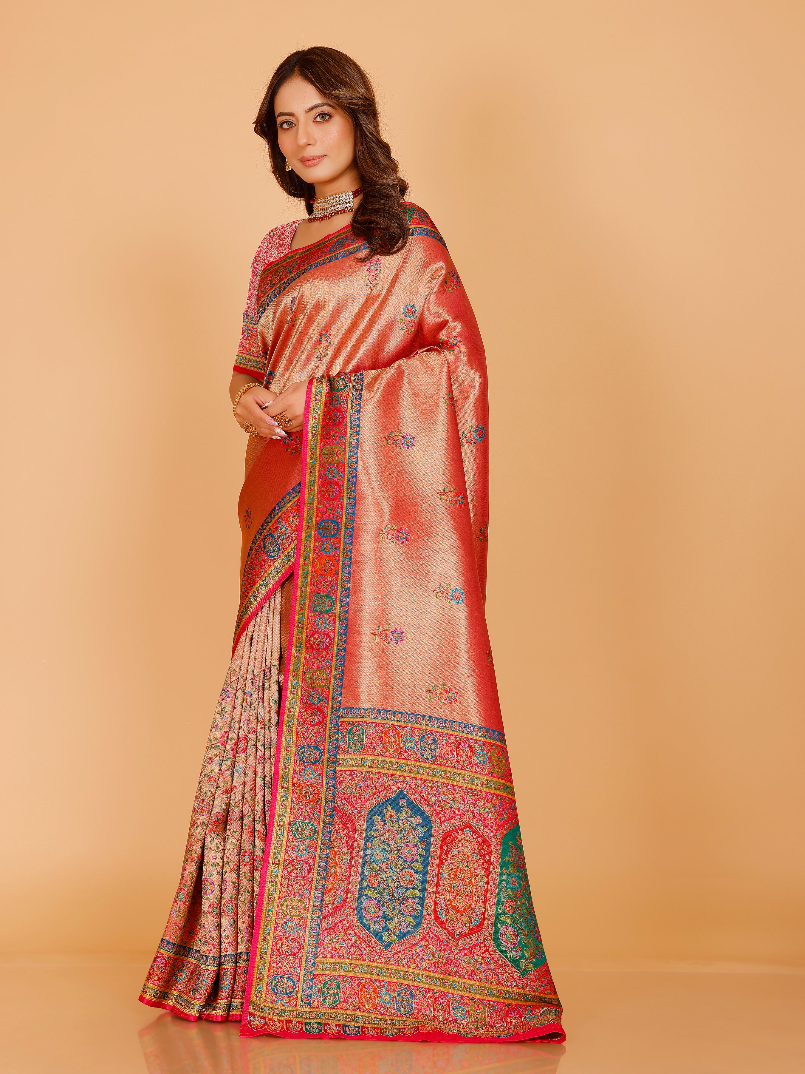 Aarohi Saree