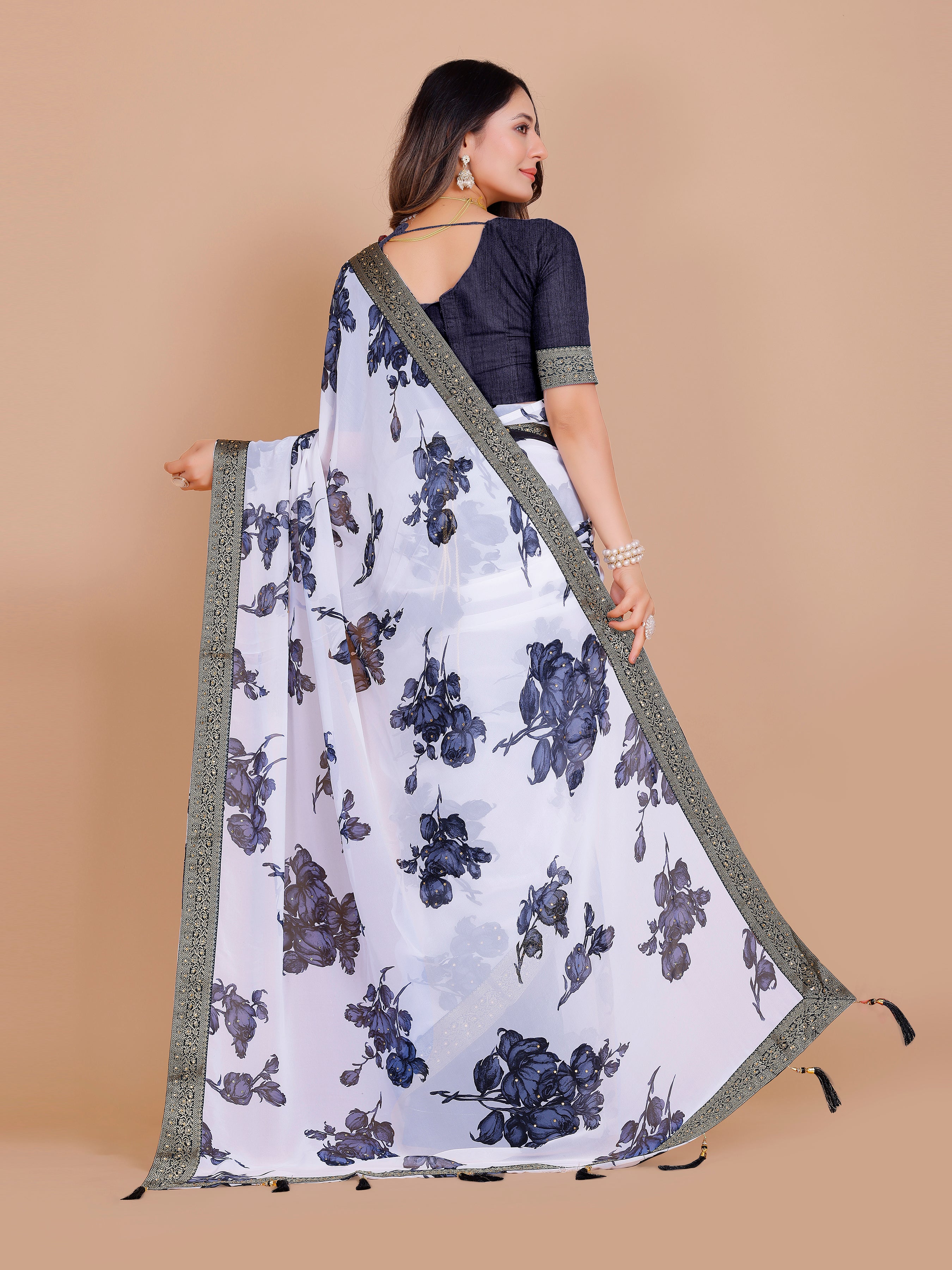 Kavya Saree - Roop Darshan