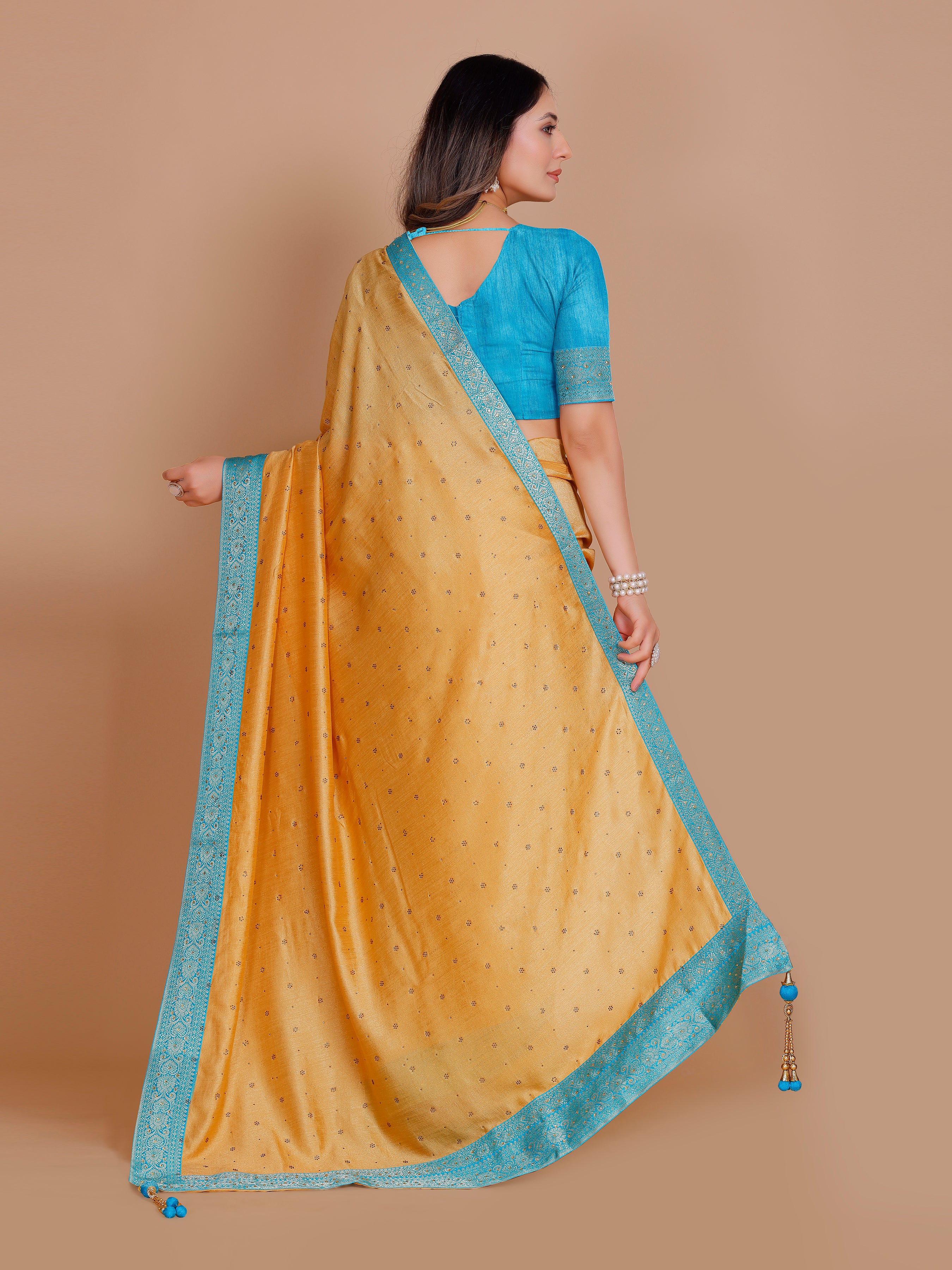 Anushka Saree - Roop Darshan