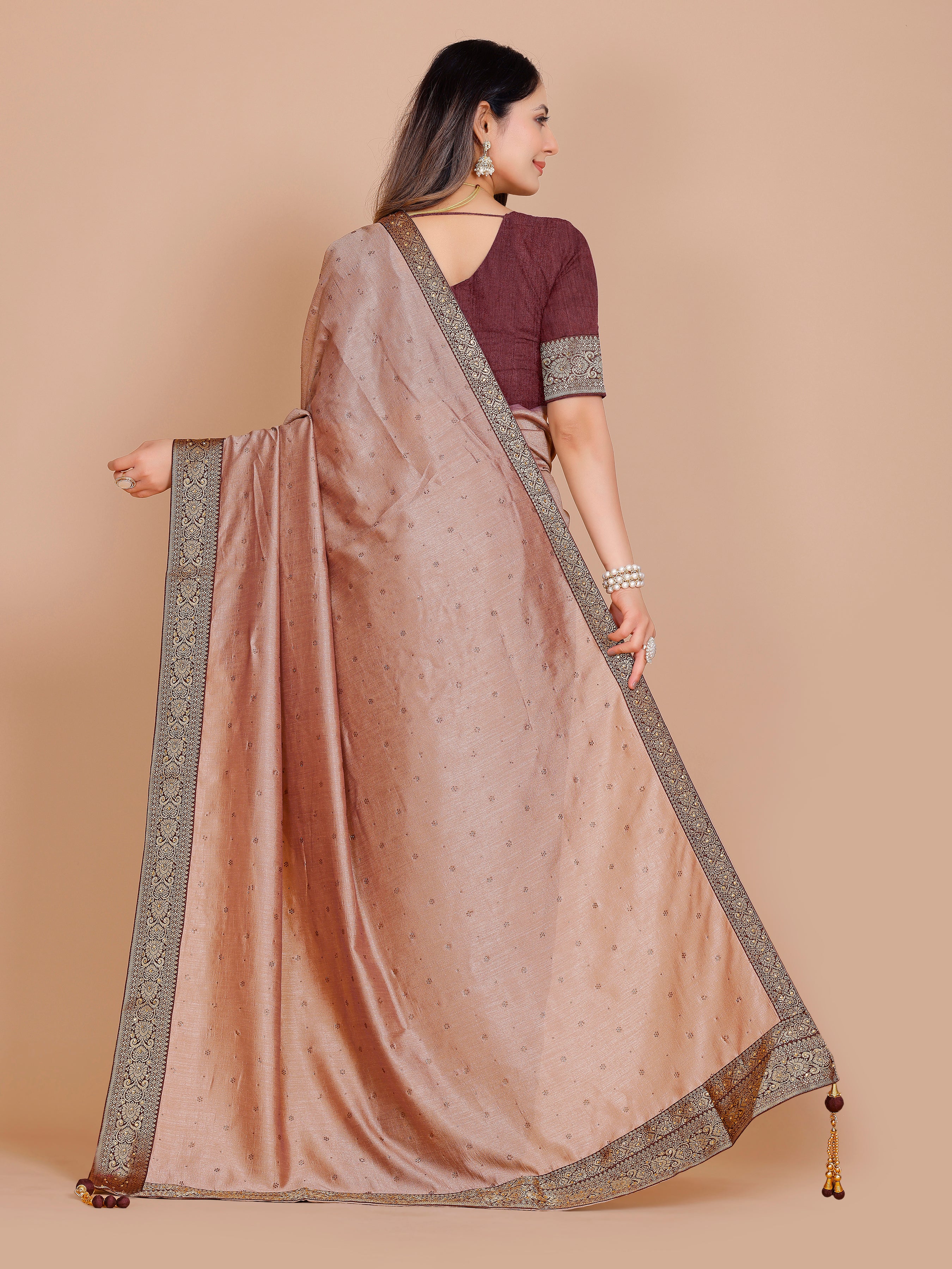 Anushka Saree - Roop Darshan