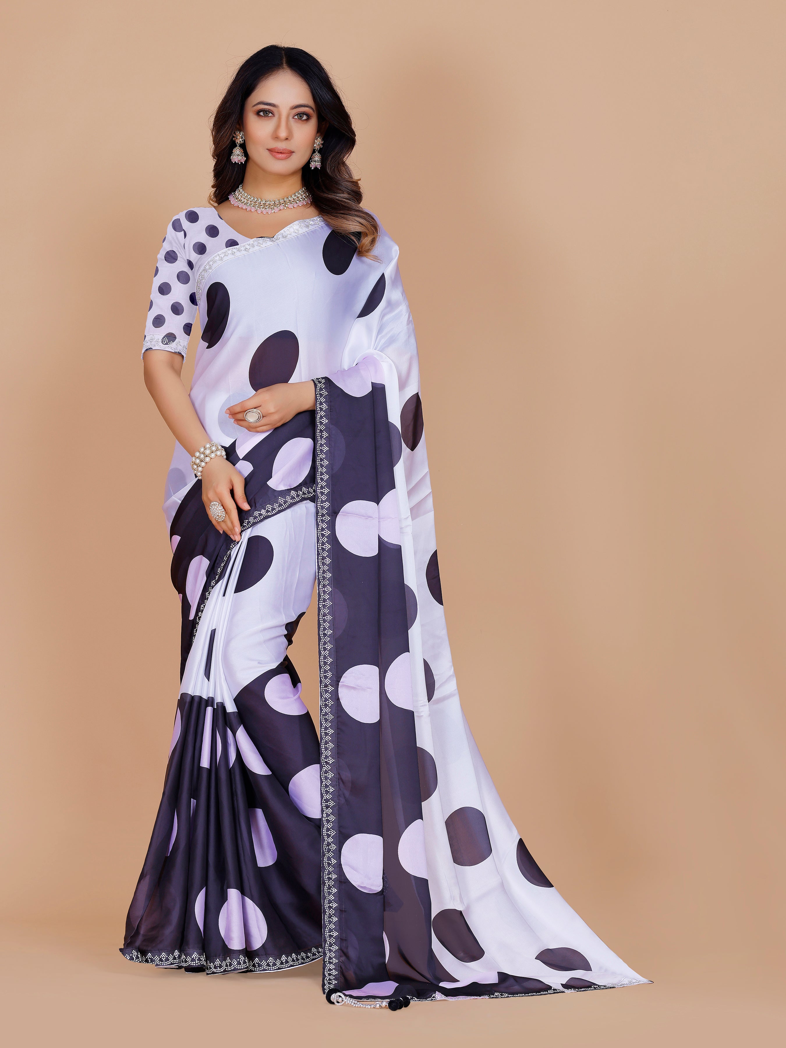 Shriya Saree - Roop Darshan