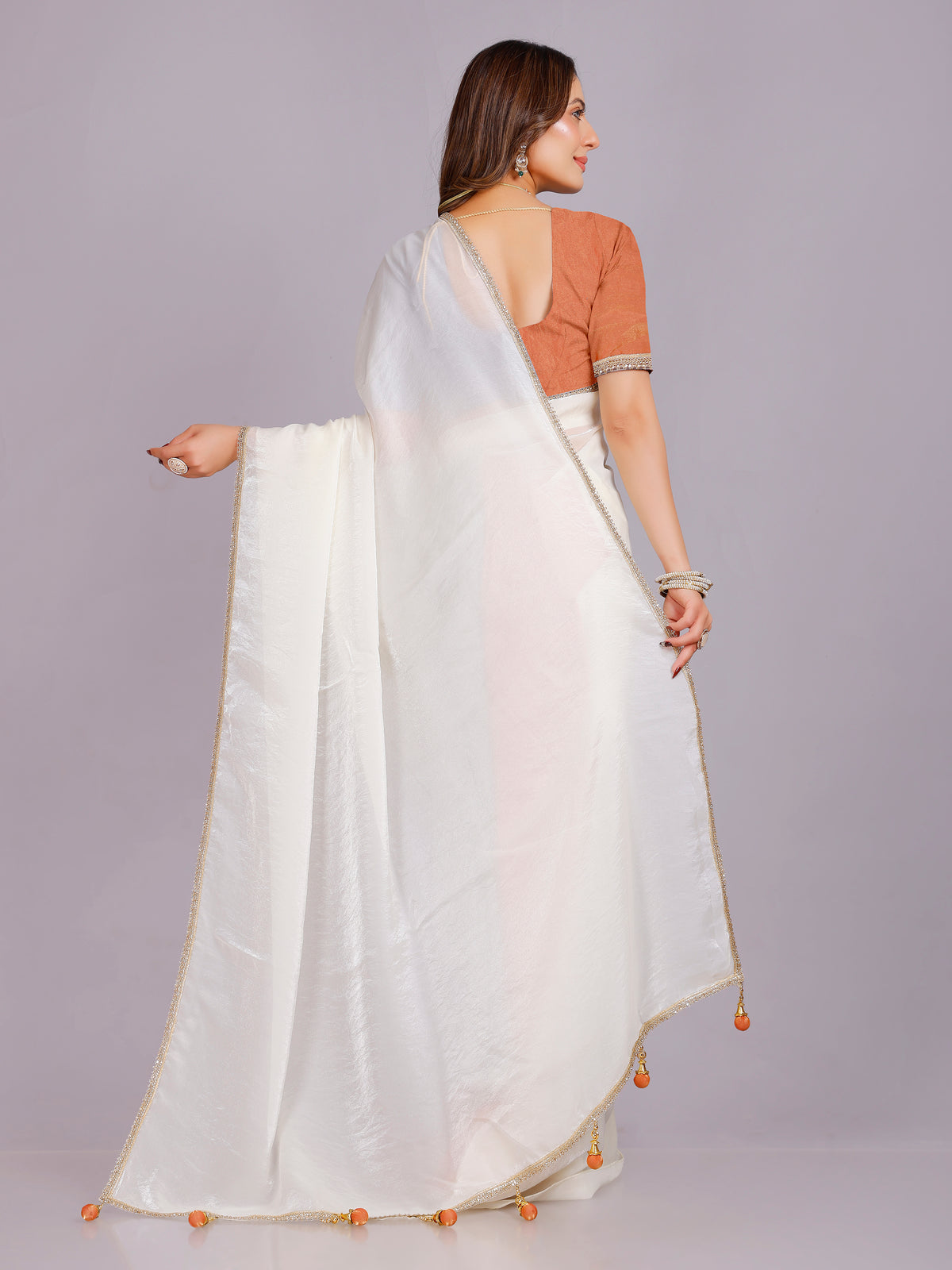 Tanisha Silk Plain Saree