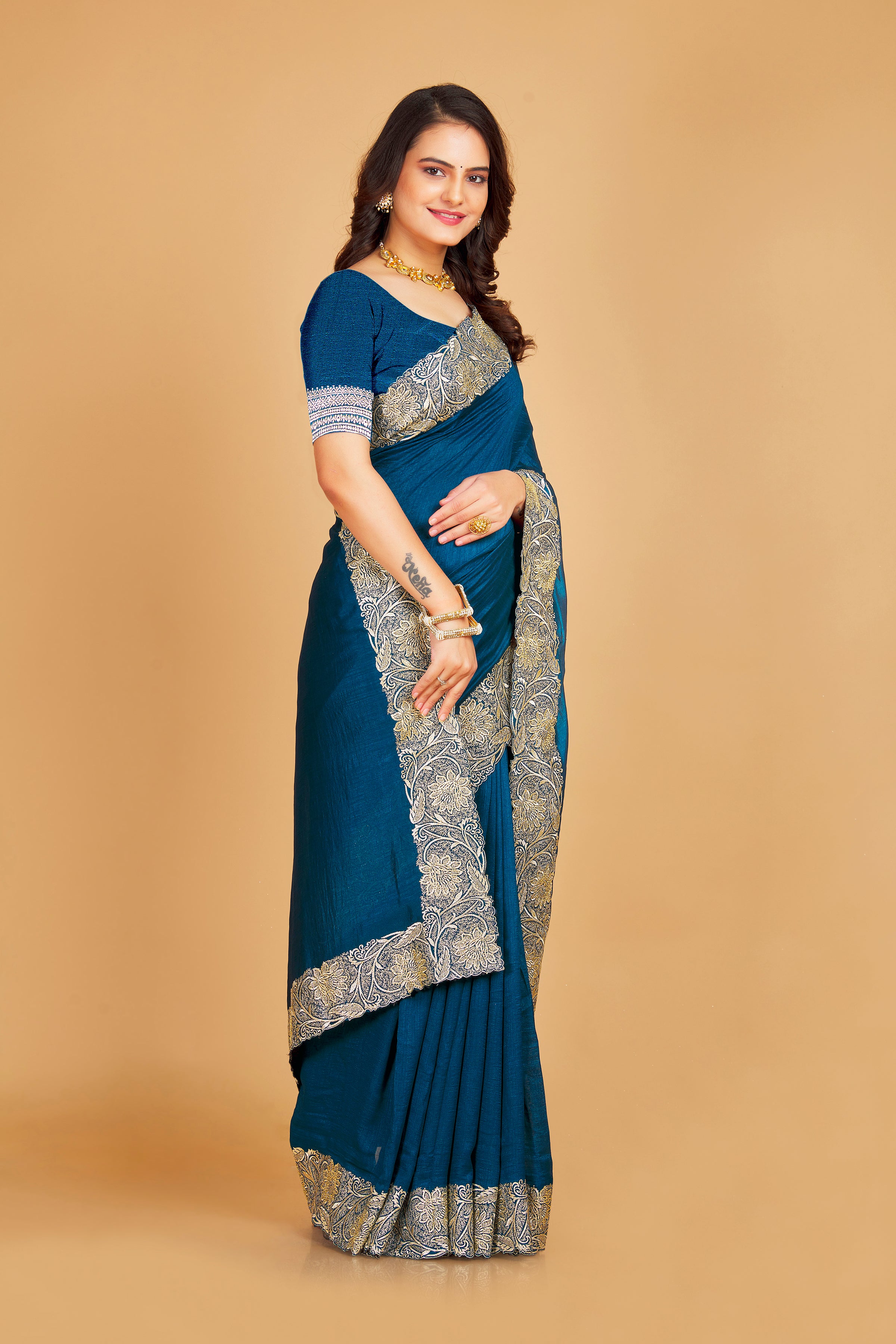 Nicole Saree - Roop Darshan