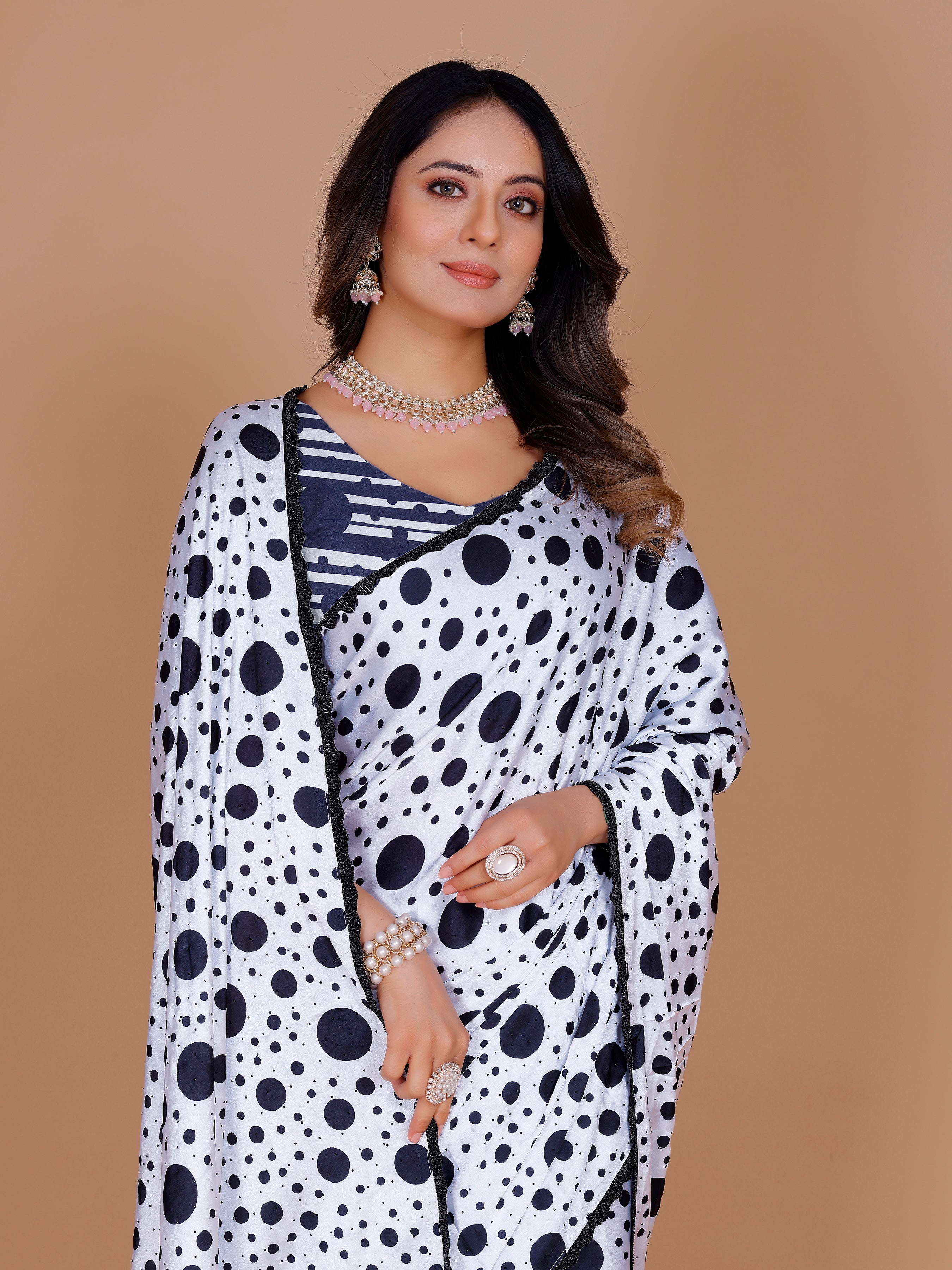 Nita Saree - Roop Darshan