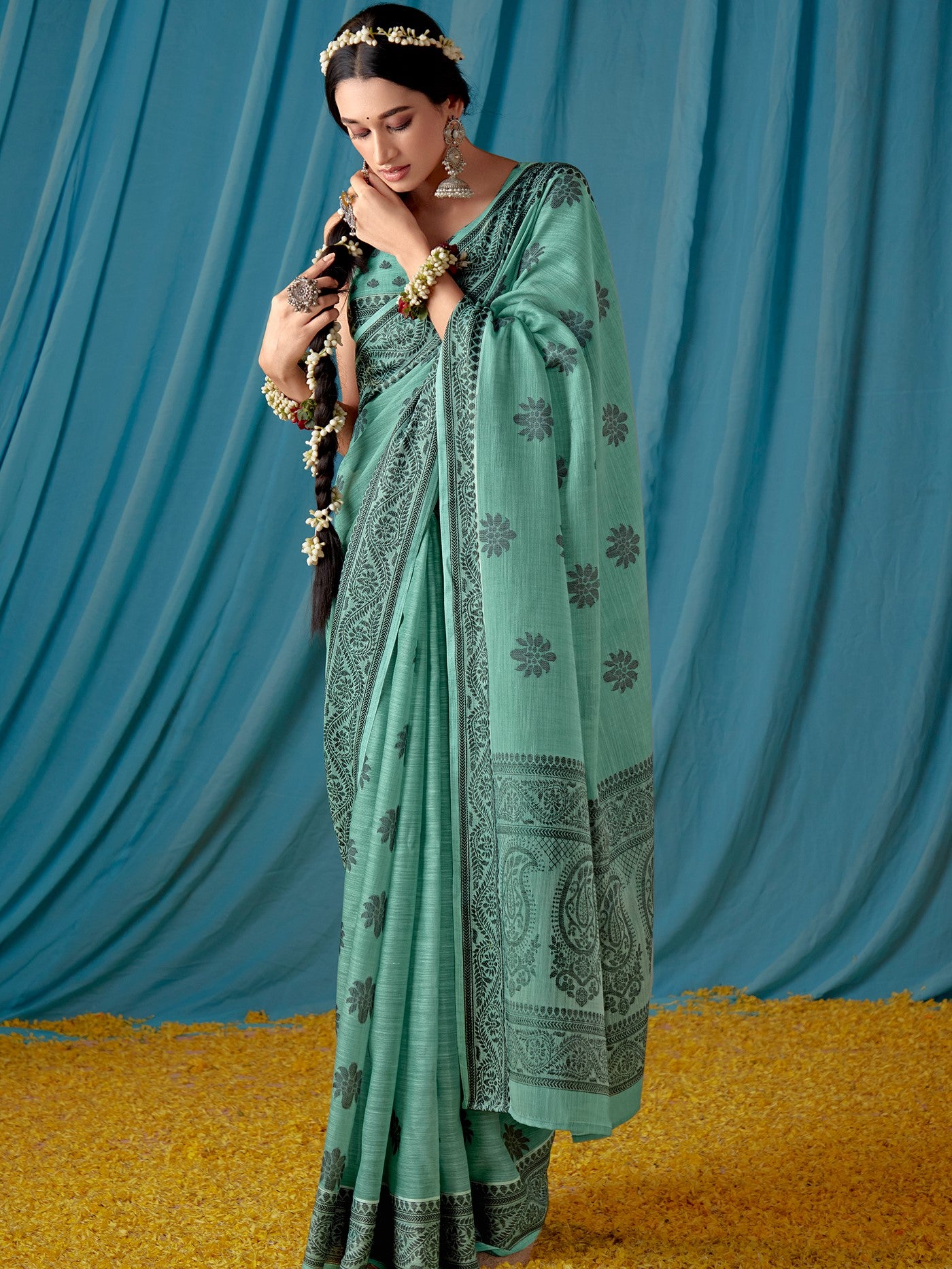 Ravina Saree Roop Darshan