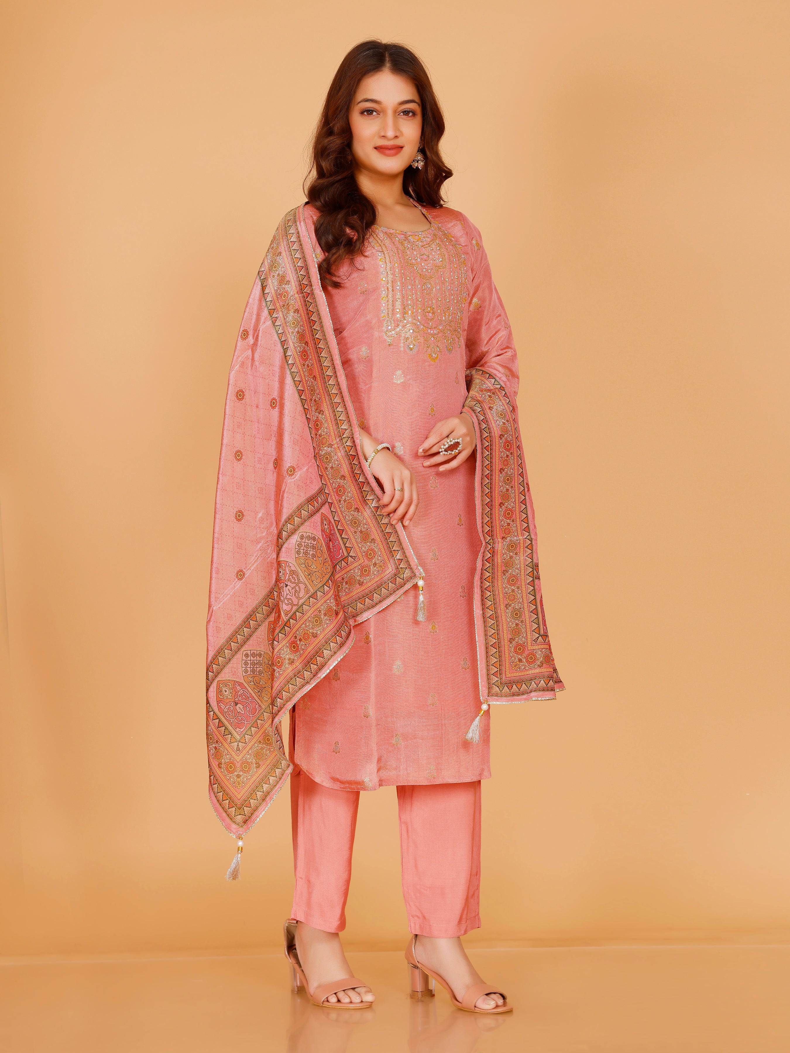 Ruhi Kamiz & Pant