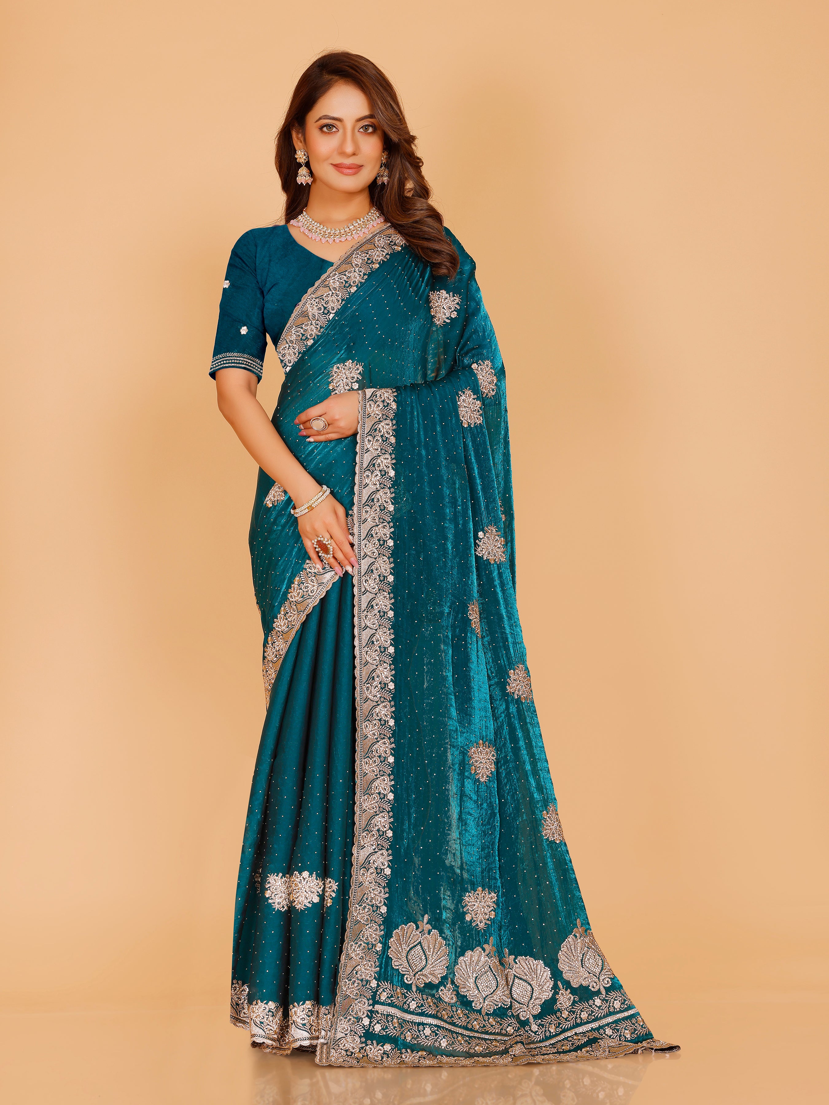 Anika Saree