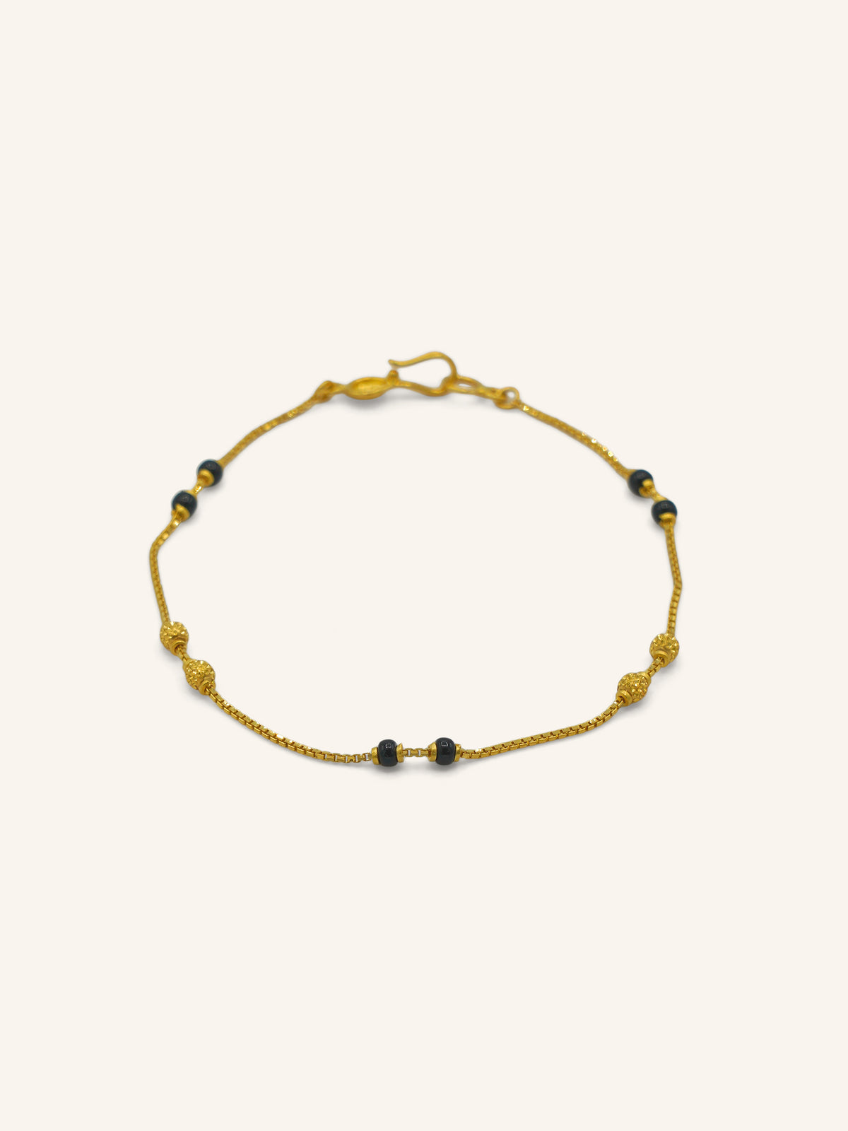22ct Gold Black Bead Bracelet