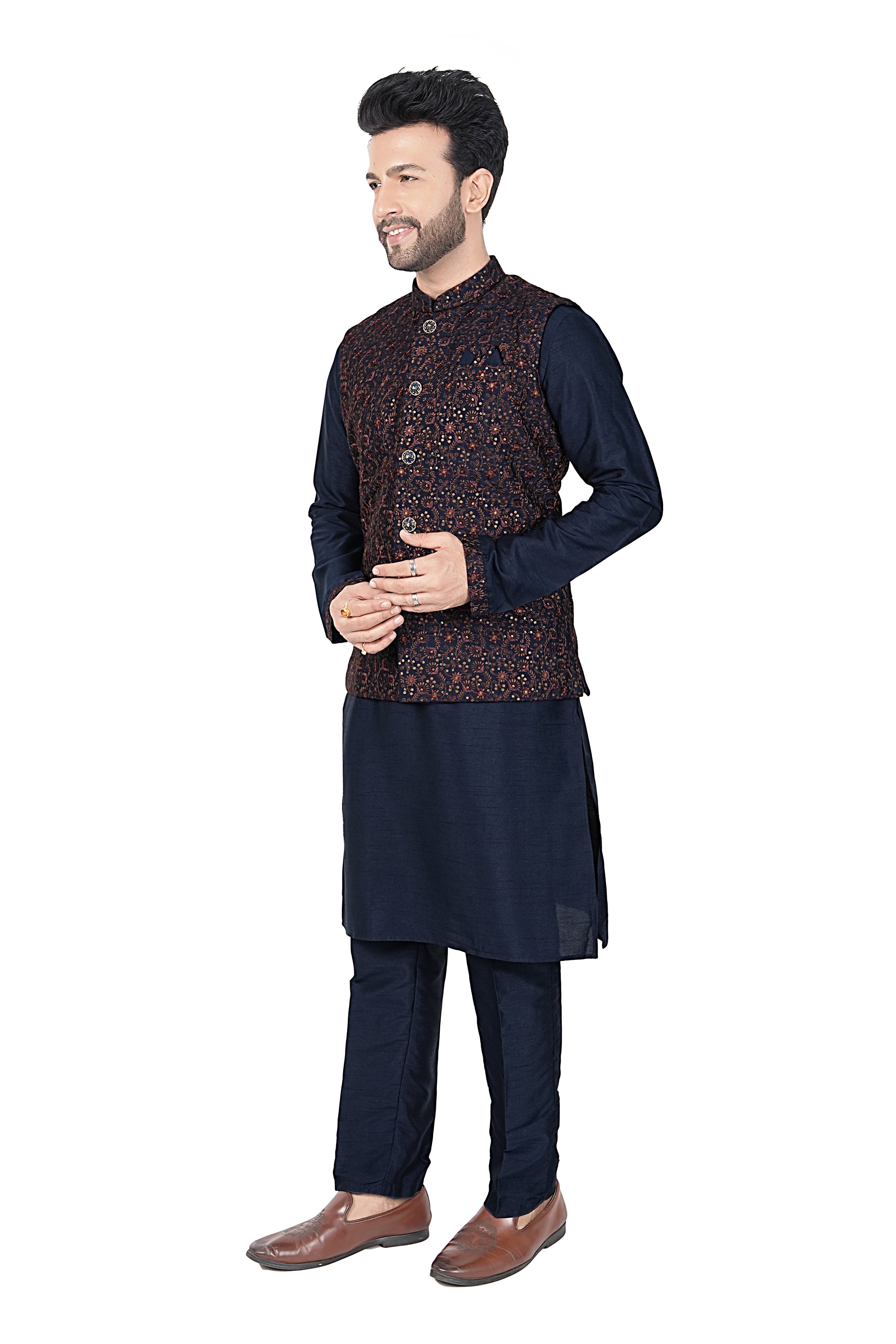 Mens Kurta Set With Jacket - Roop Darshan