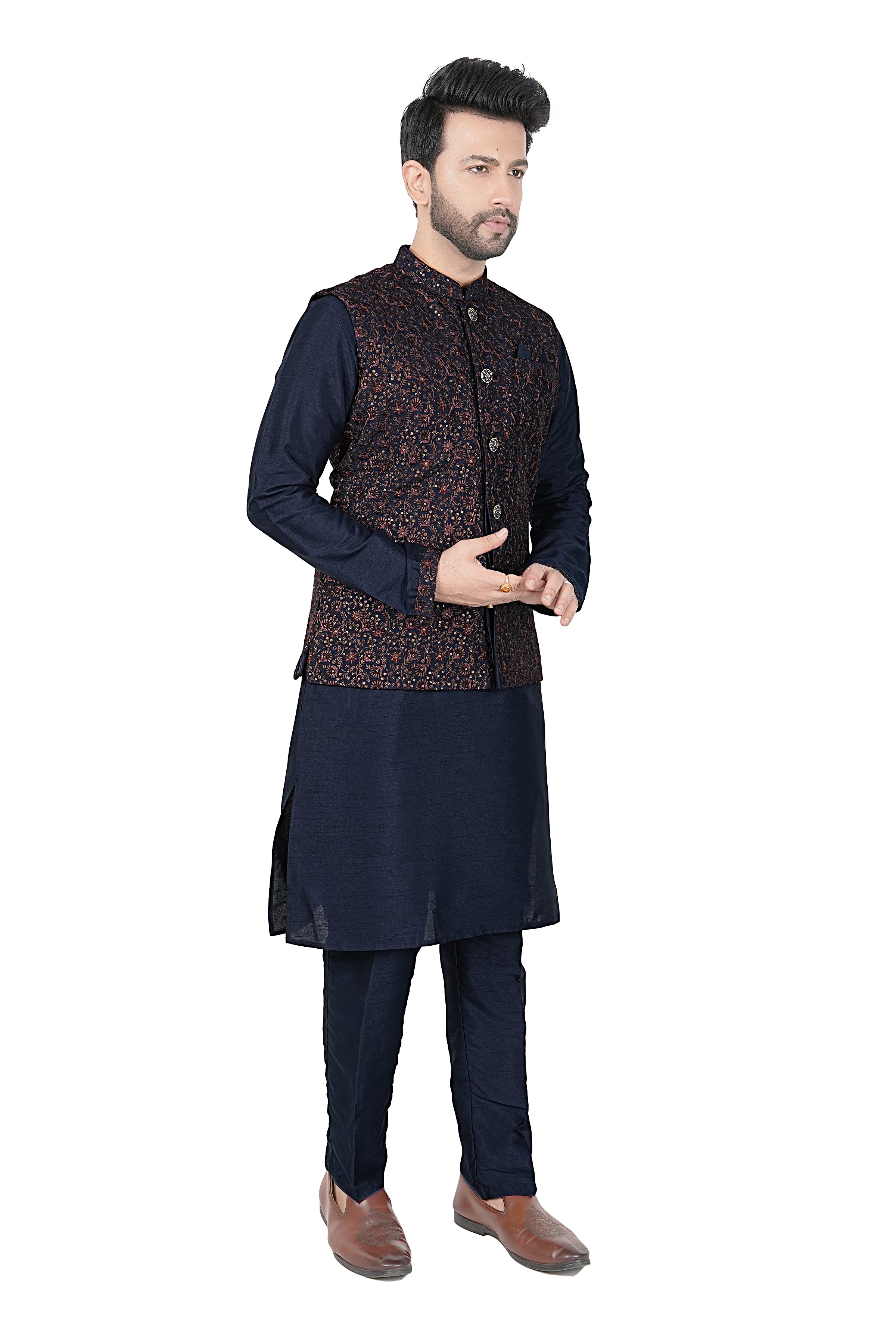 Mens Kurta Set With Jacket - Roop Darshan