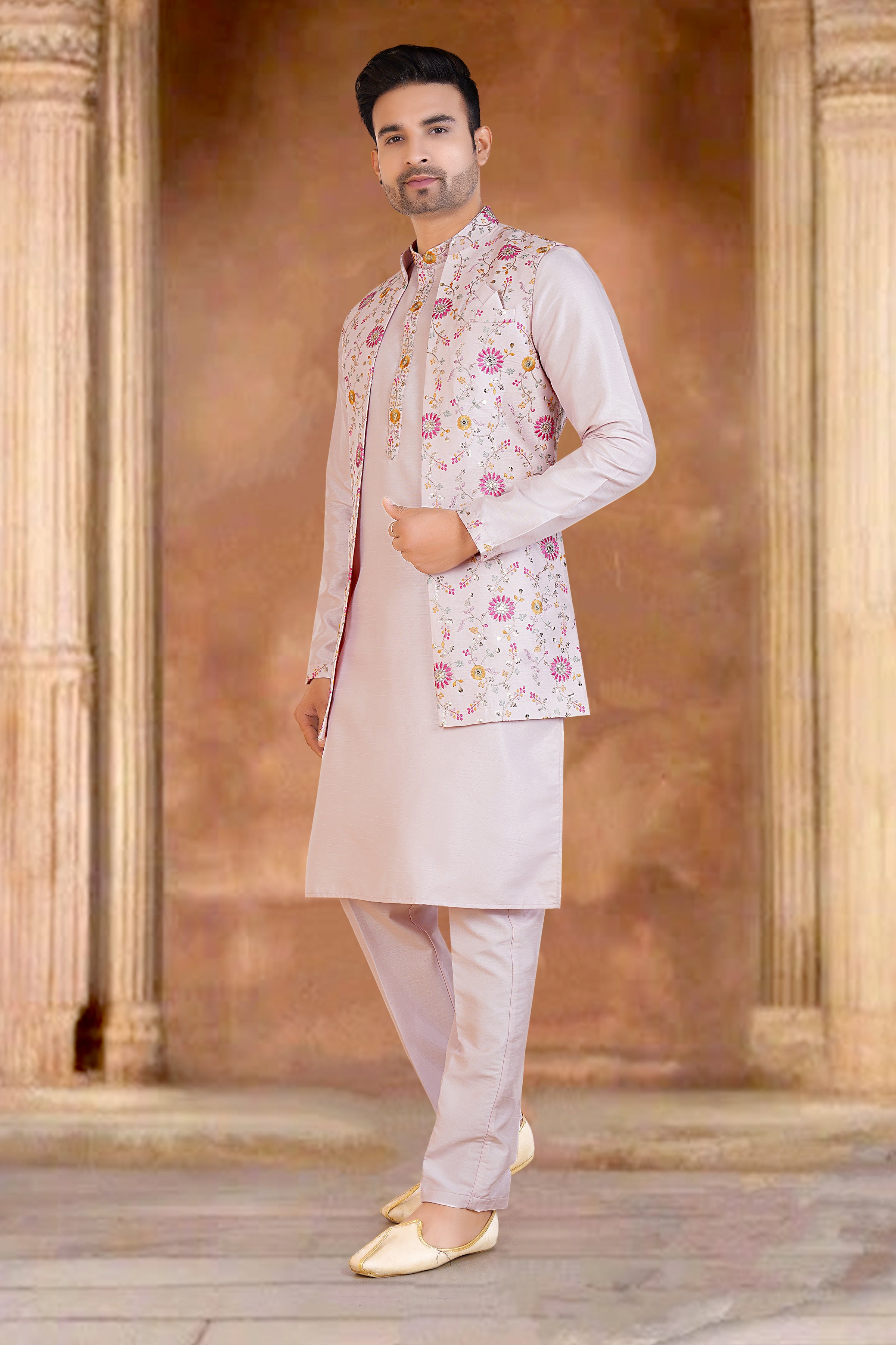 Mens Kurta Set With Jacket - Roop Darshan