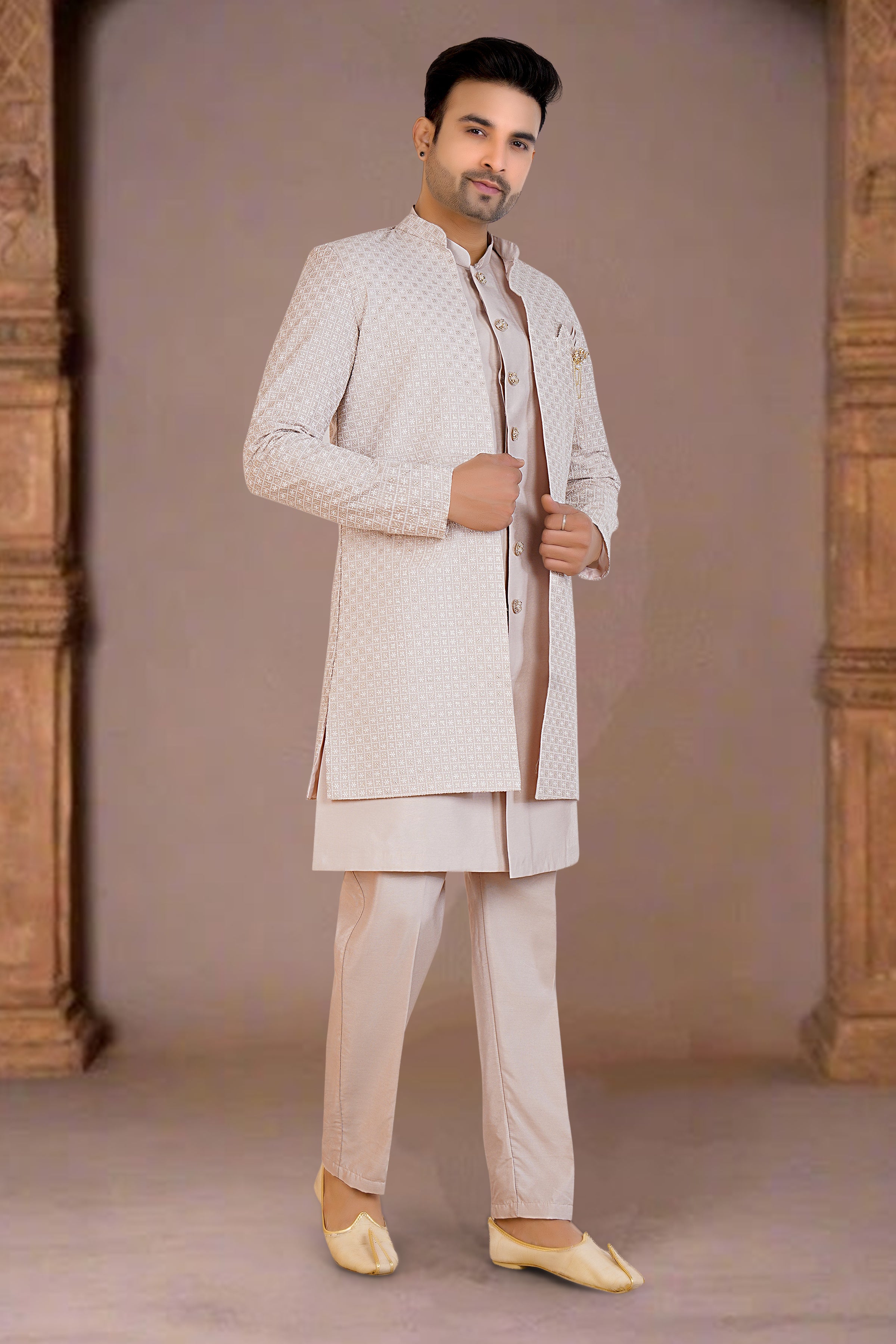 Mens Kurta Set With Jacket - Roop Darshan