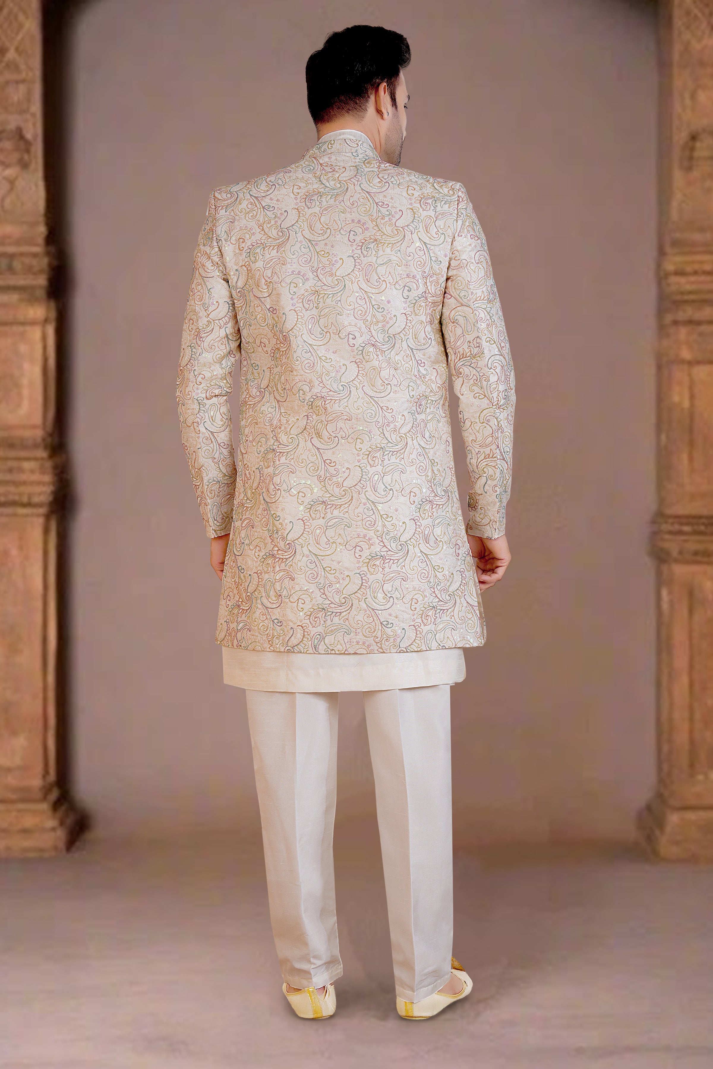 Mens Kurta Set With Jacket - Roop Darshan