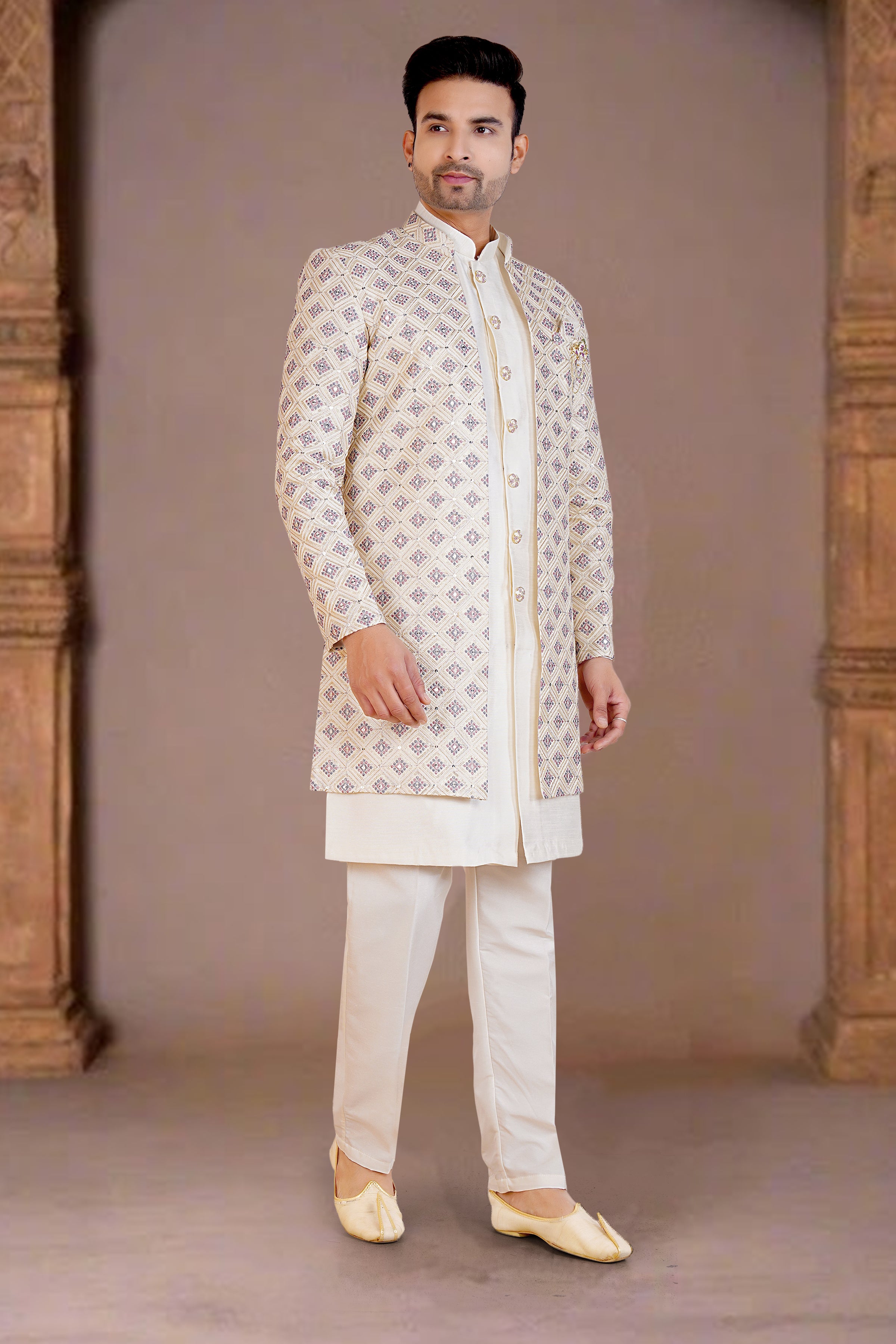 Mens Kurta Set With Jacket - Roop Darshan