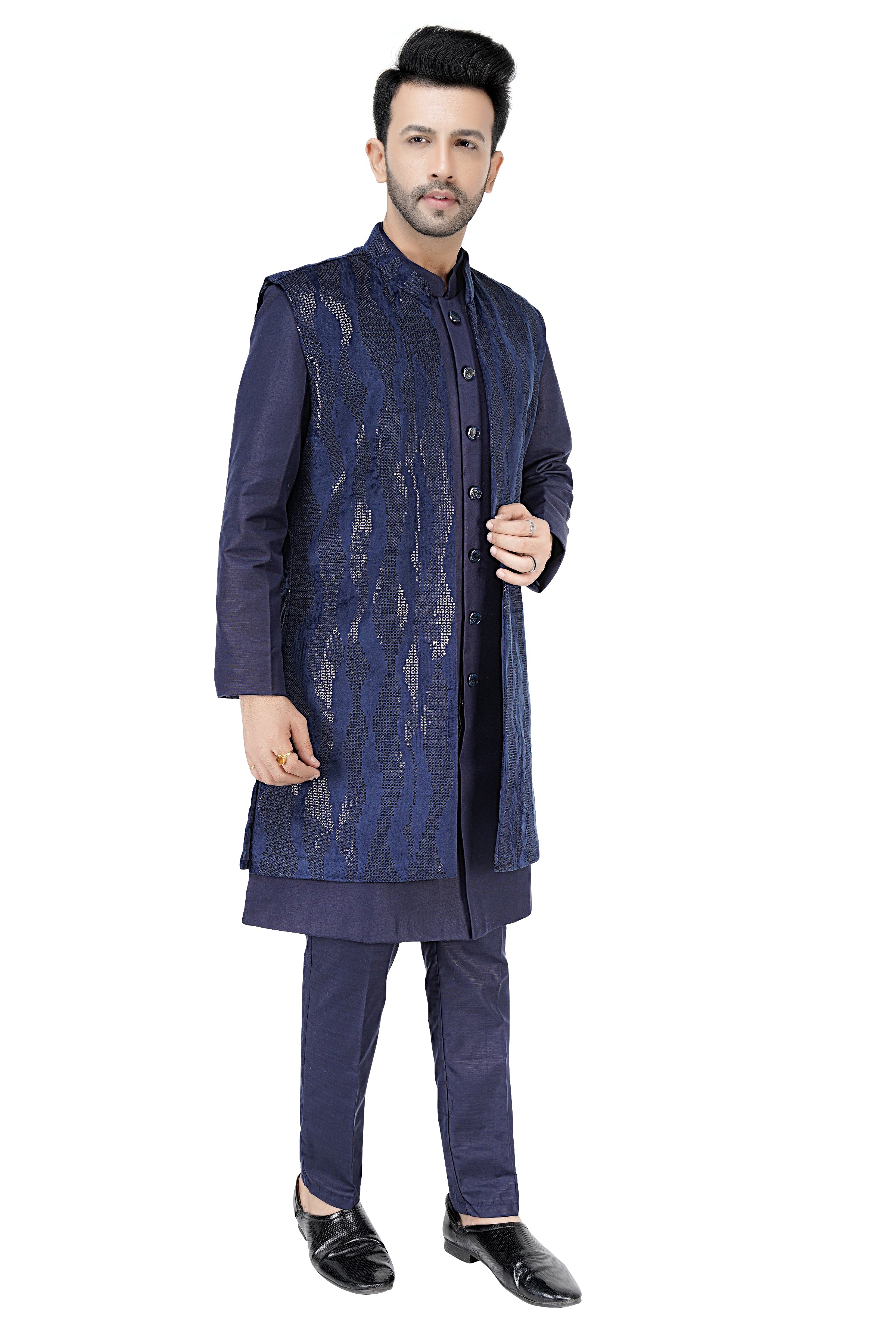 Mens Kurta Set With Jacket - Roop Darshan