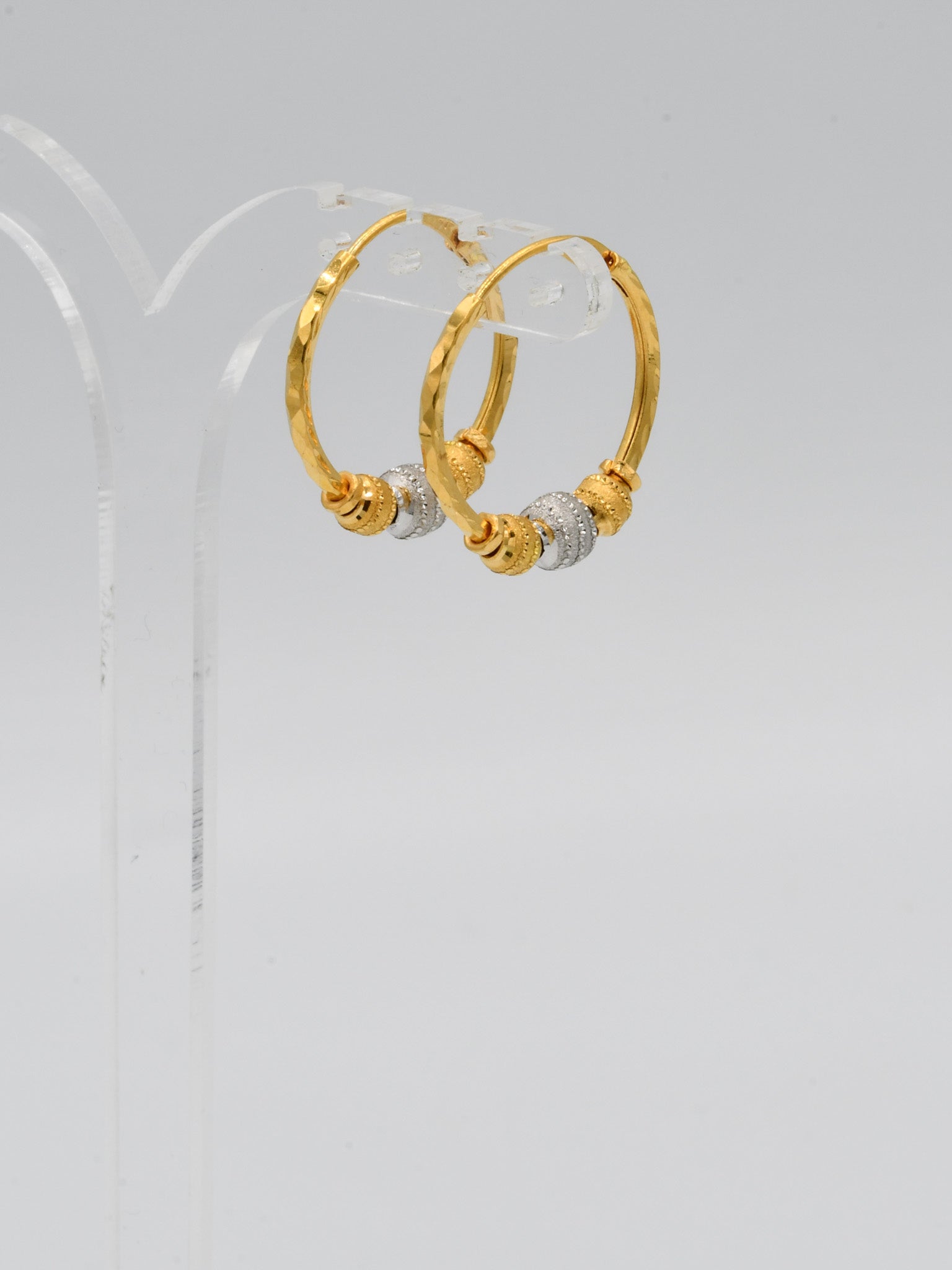 22ct Gold Two Tone Ball Bali
