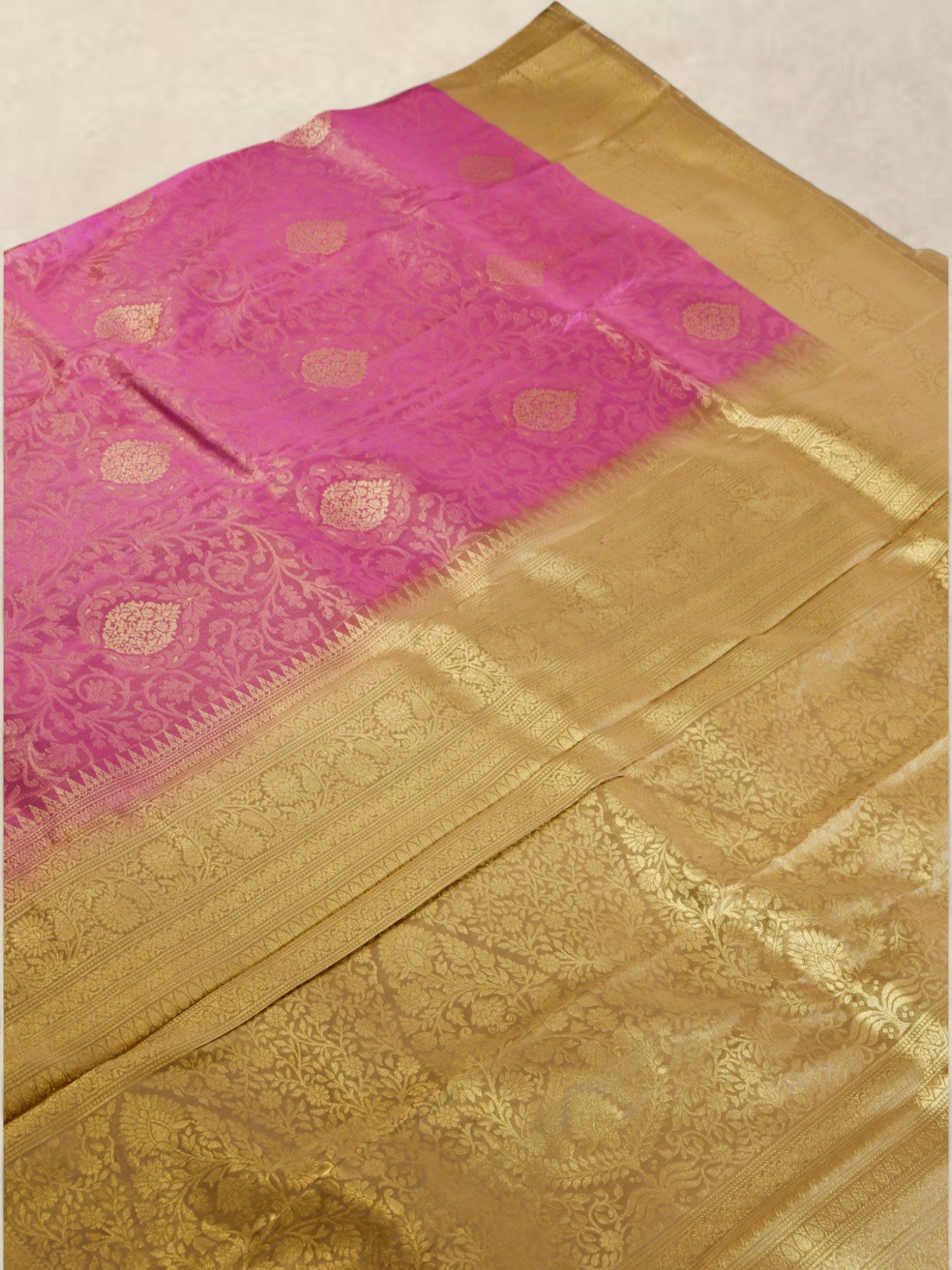 Heena Brocade Silk Saree - Roop Darshan
