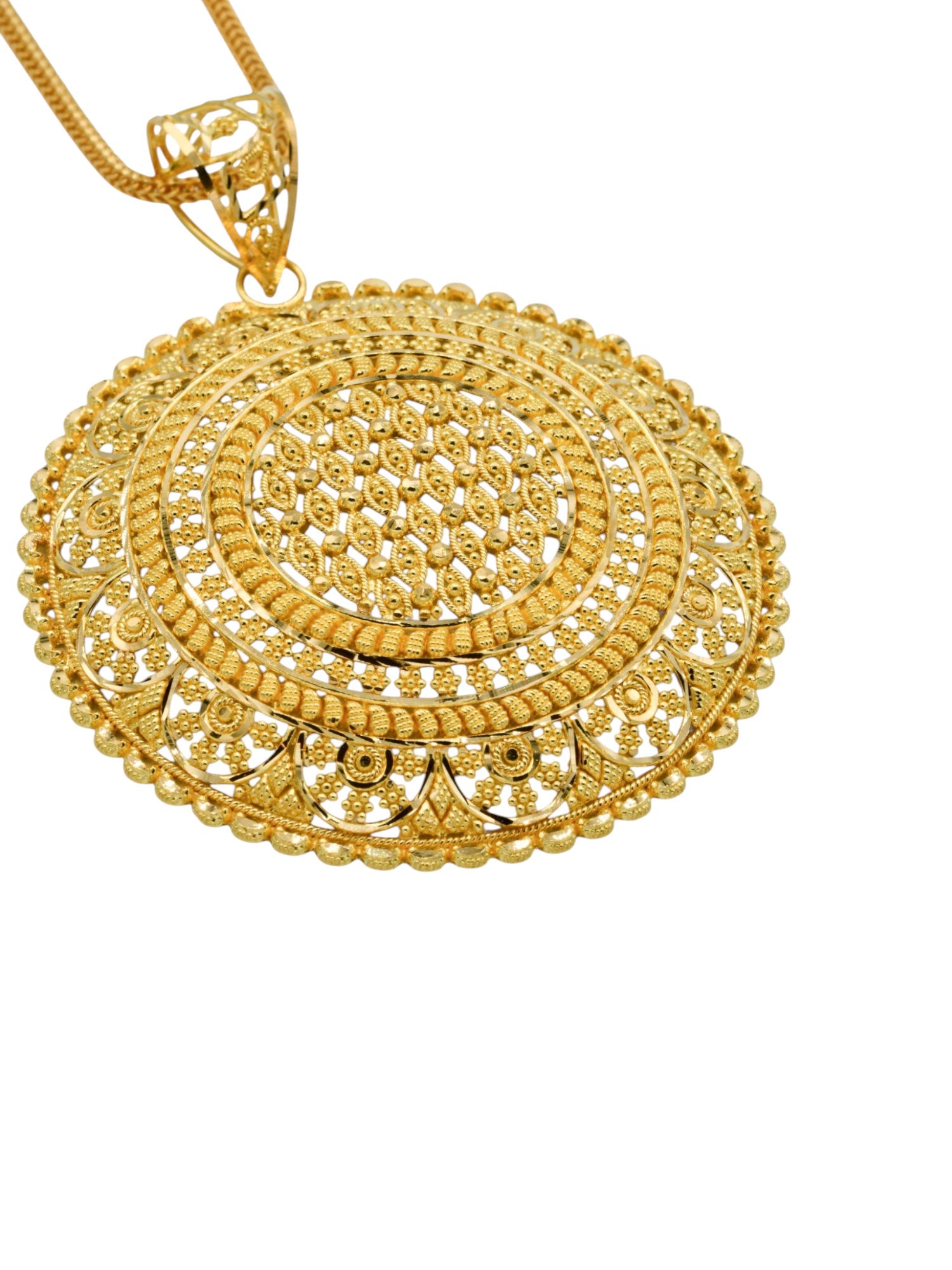 22ct Gold Filligree Round Pendant