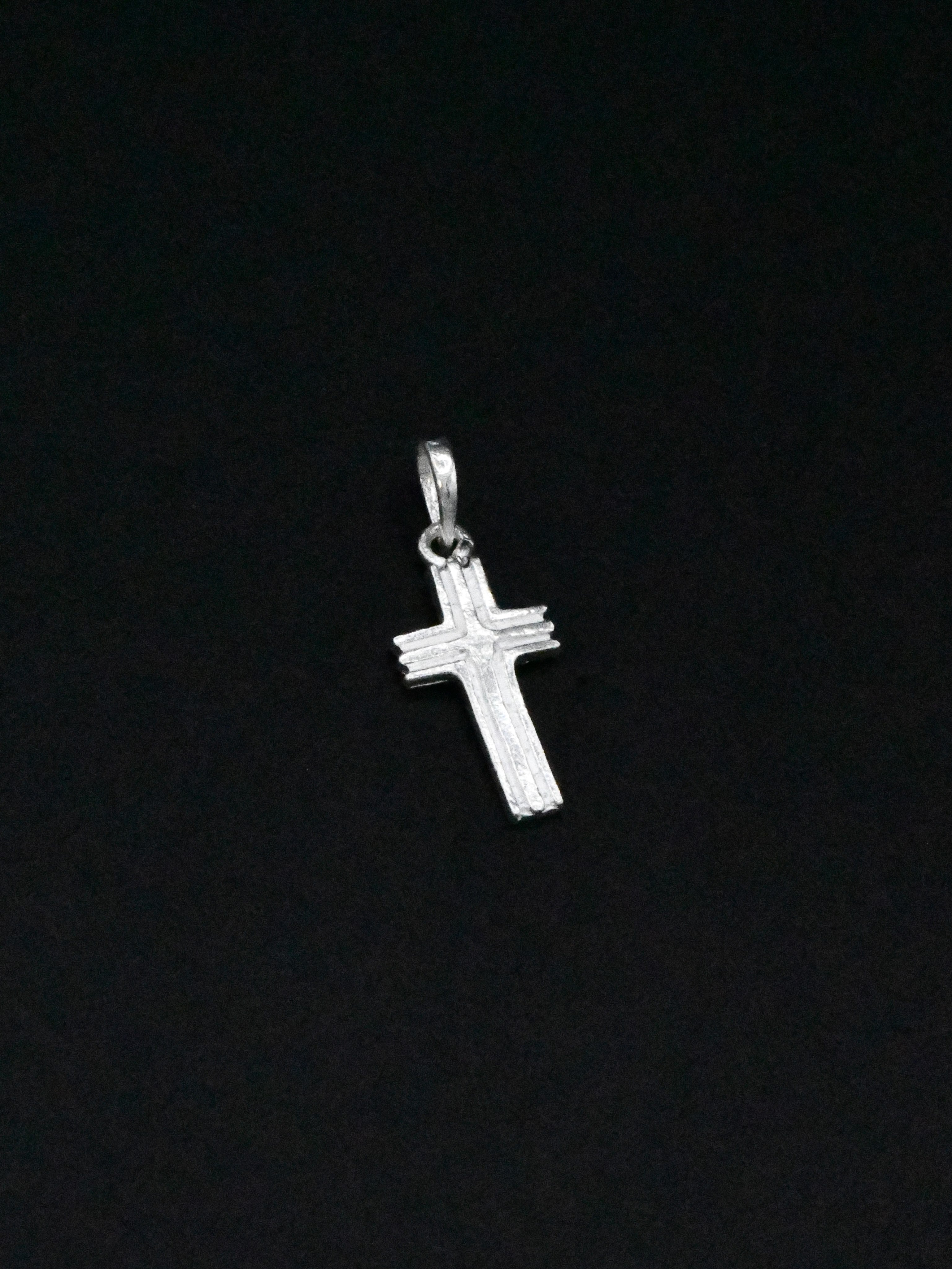 Silver Cross Pendant - Roop Darshan