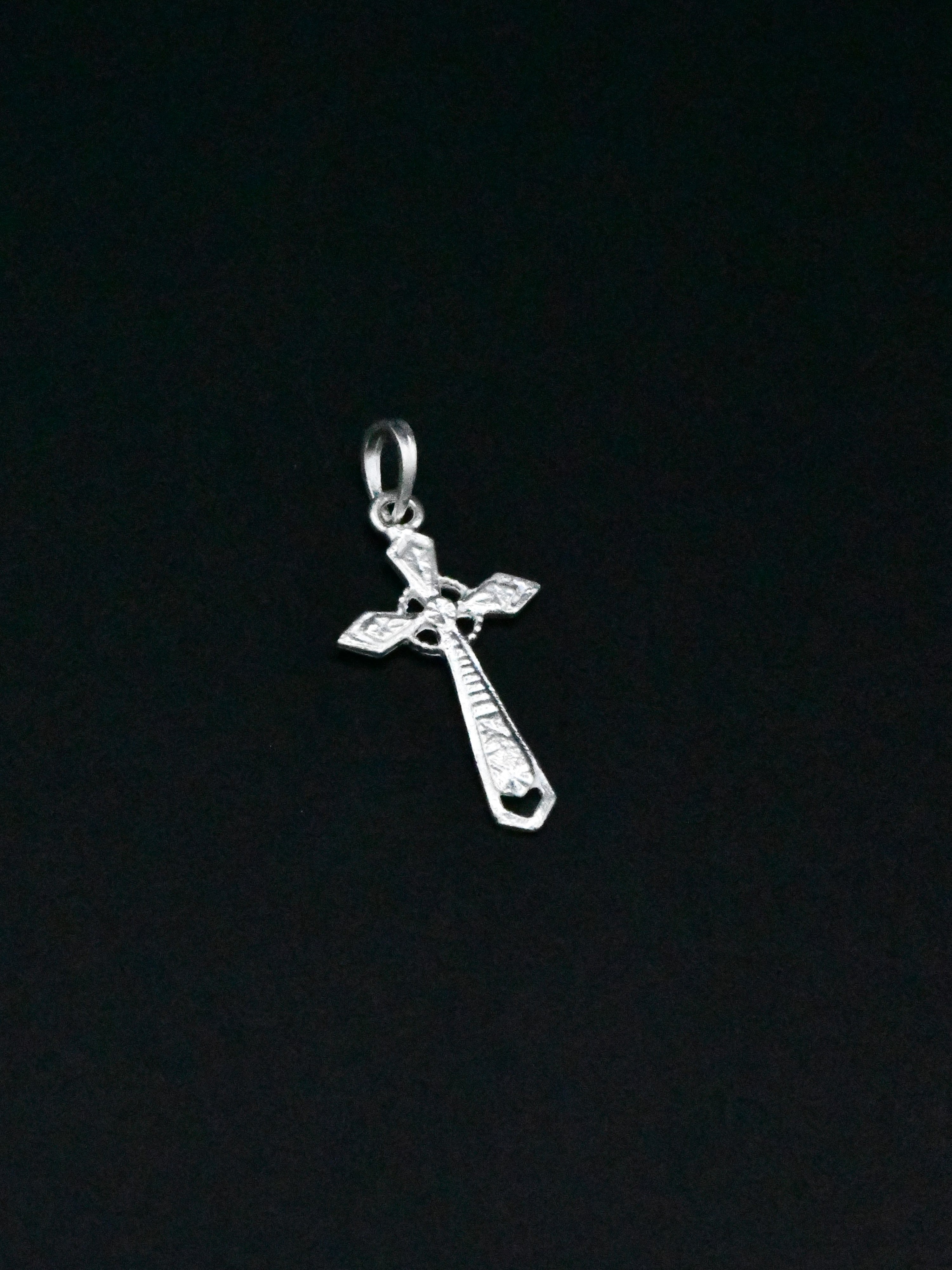 Silver Cross Pendant - Roop Darshan