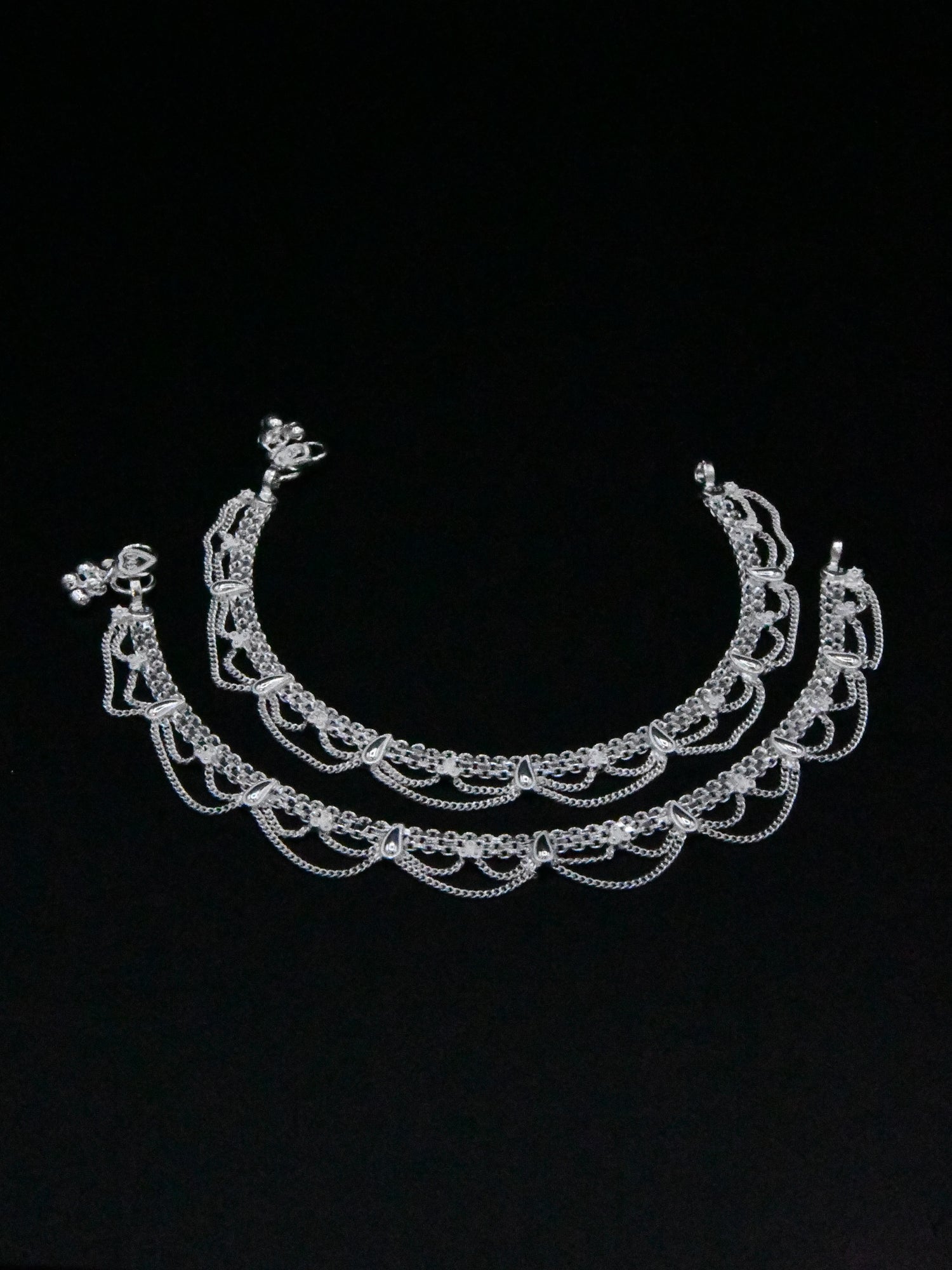 Ladies Silver Anklets - Roop Darshan