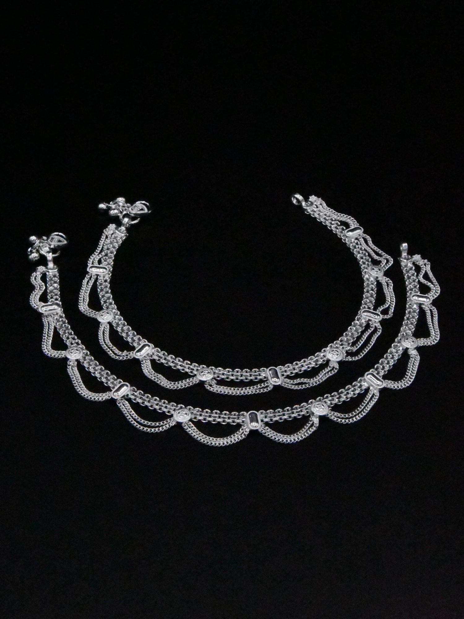 Ladies Silver Anklets - Roop Darshan