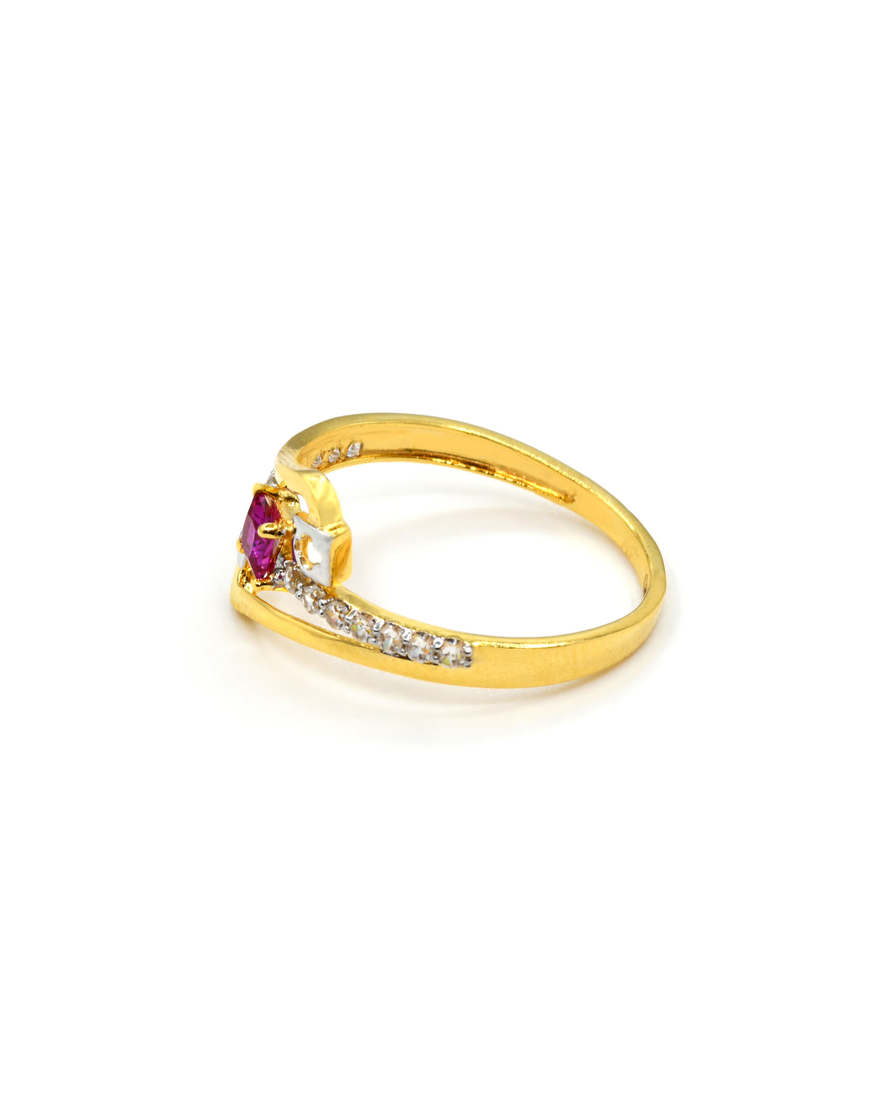 18ct Gold Pink CZ Ladies Ring 1.60 GMS - Roop Darshan
