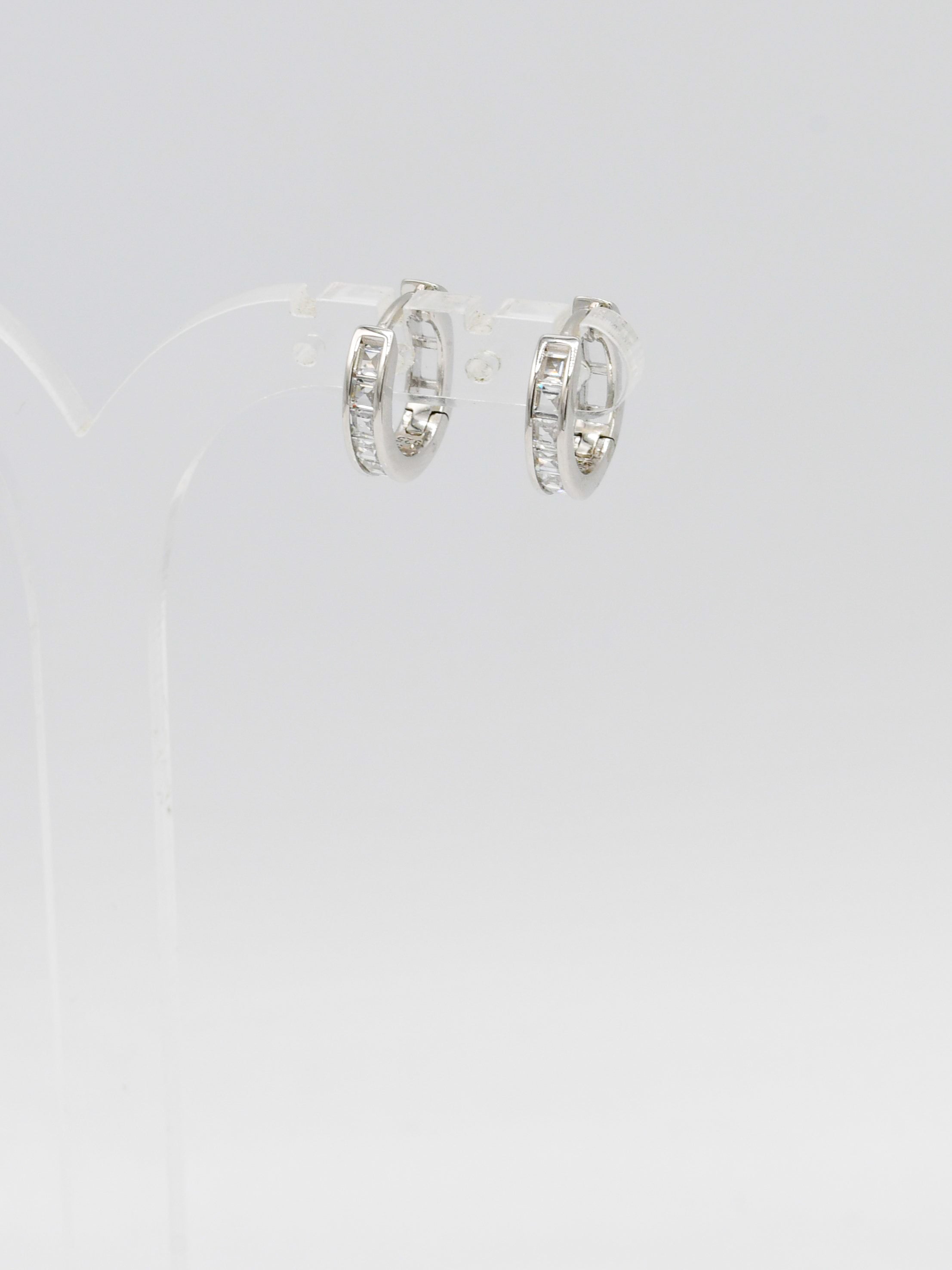 Sterling Silver CZ Bali - Roop Darshan