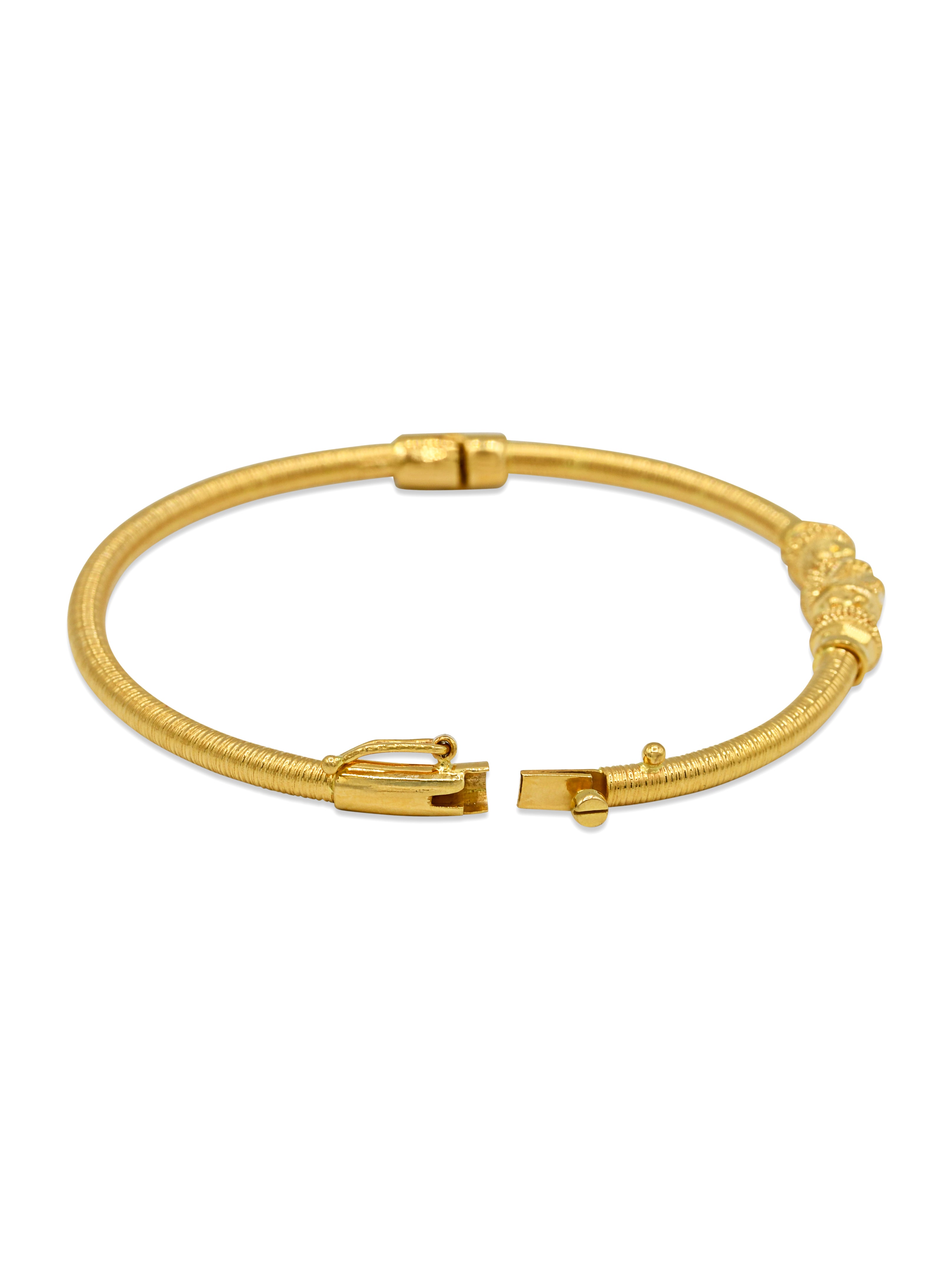 22ct Gold Ball Bangle