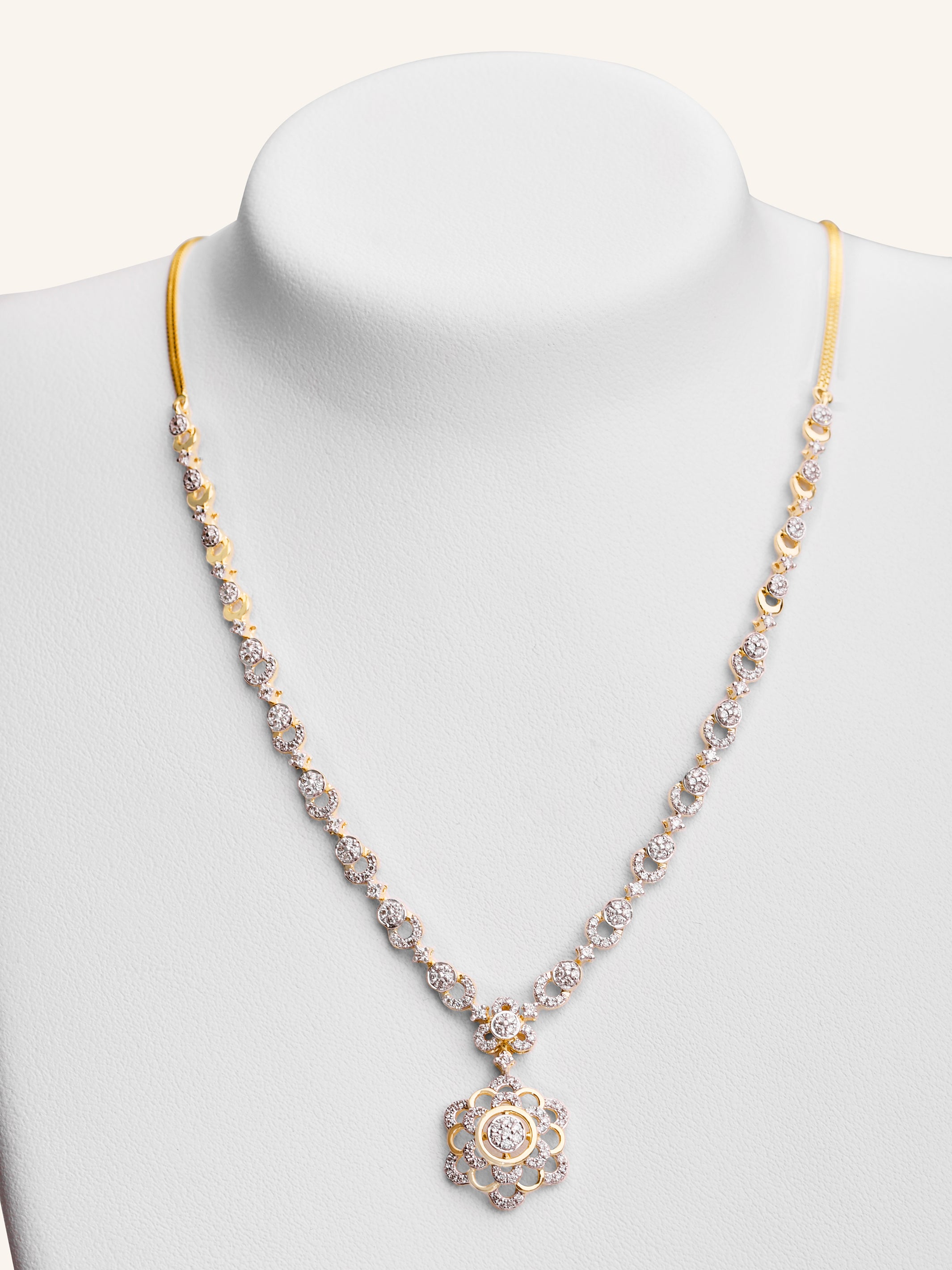 18ct Gold Diamond Necklace - Roop Darshan