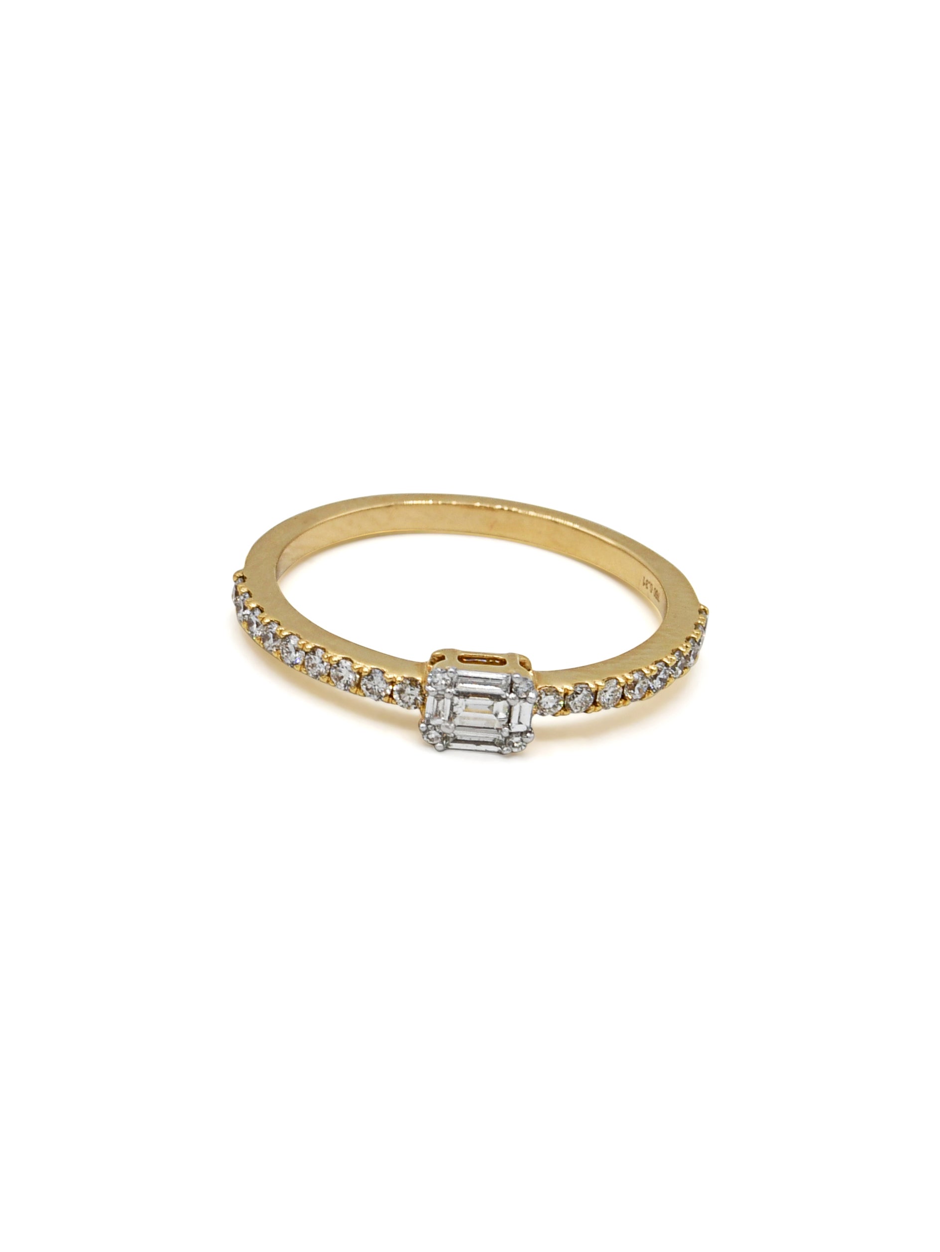 18ct Gold Dia Ladies Ring NW 1.938 GMS 27 Dia 0.31 ct - Roop Darshan