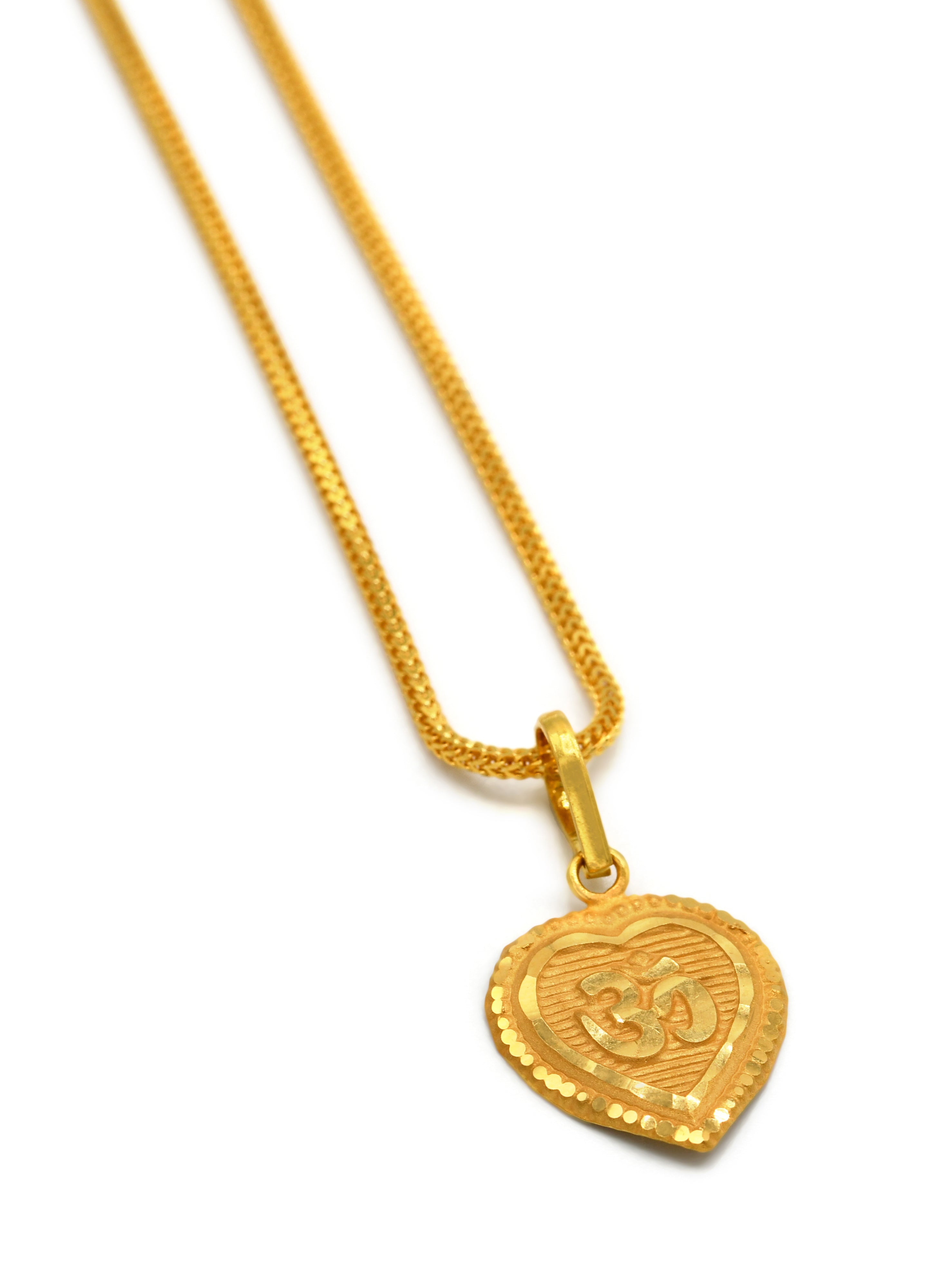 22ct Gold Om Pendant - Roop Darshan