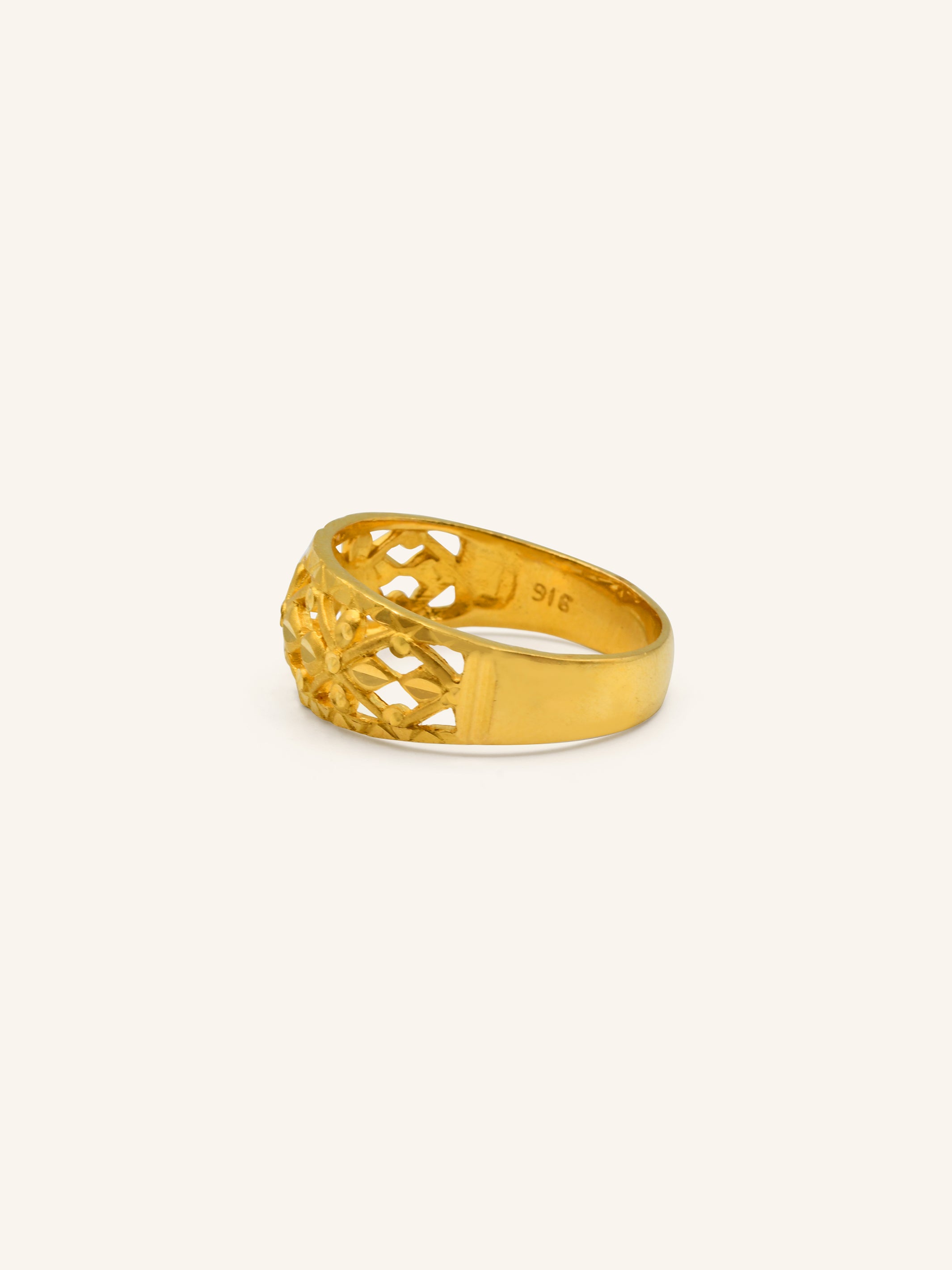 22ct Gold Ladies Ring 6.47 GMS - Roop Darshan