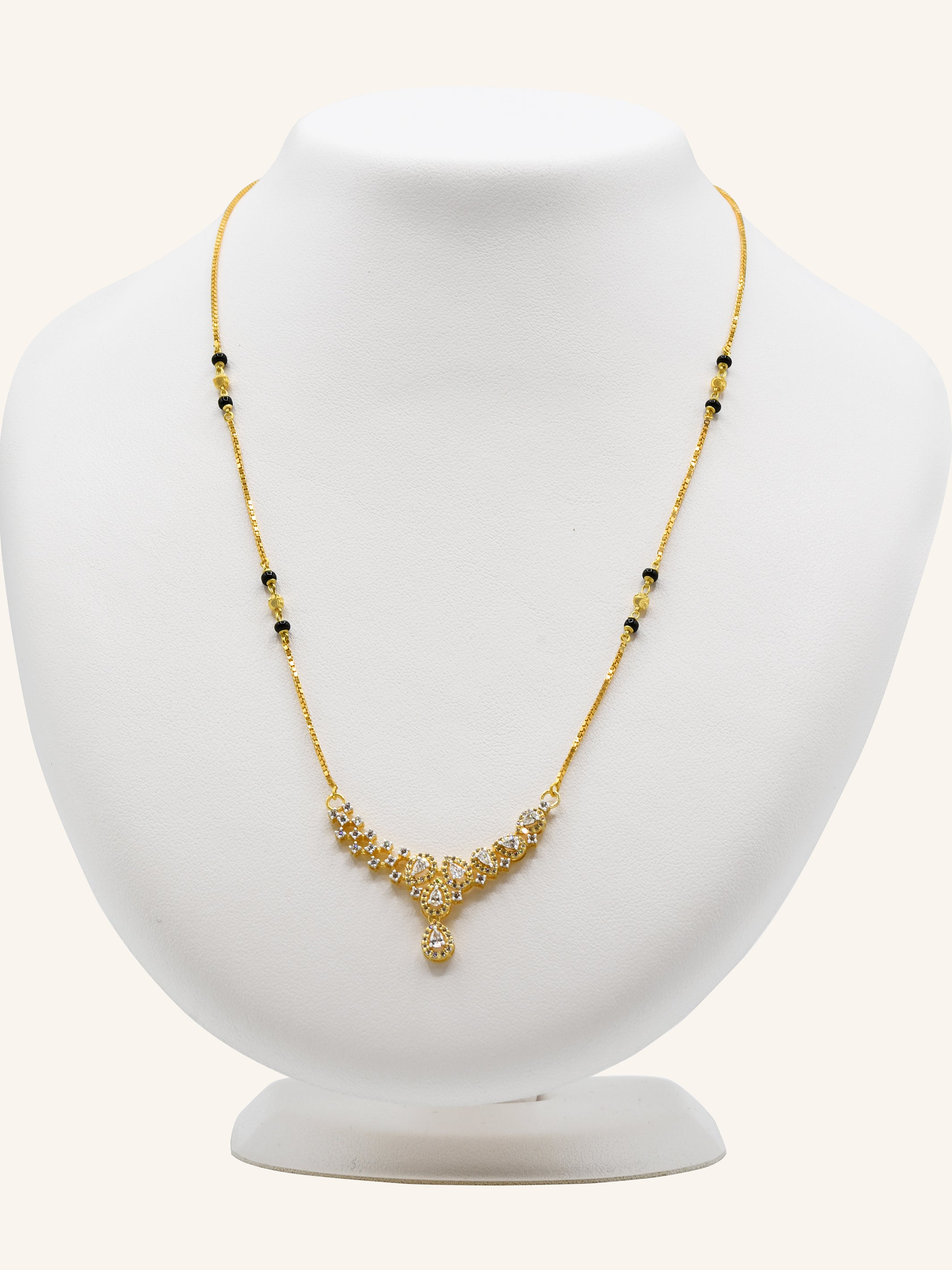 18ct Gold Diamond Mangal Sutra - Roop Darshan