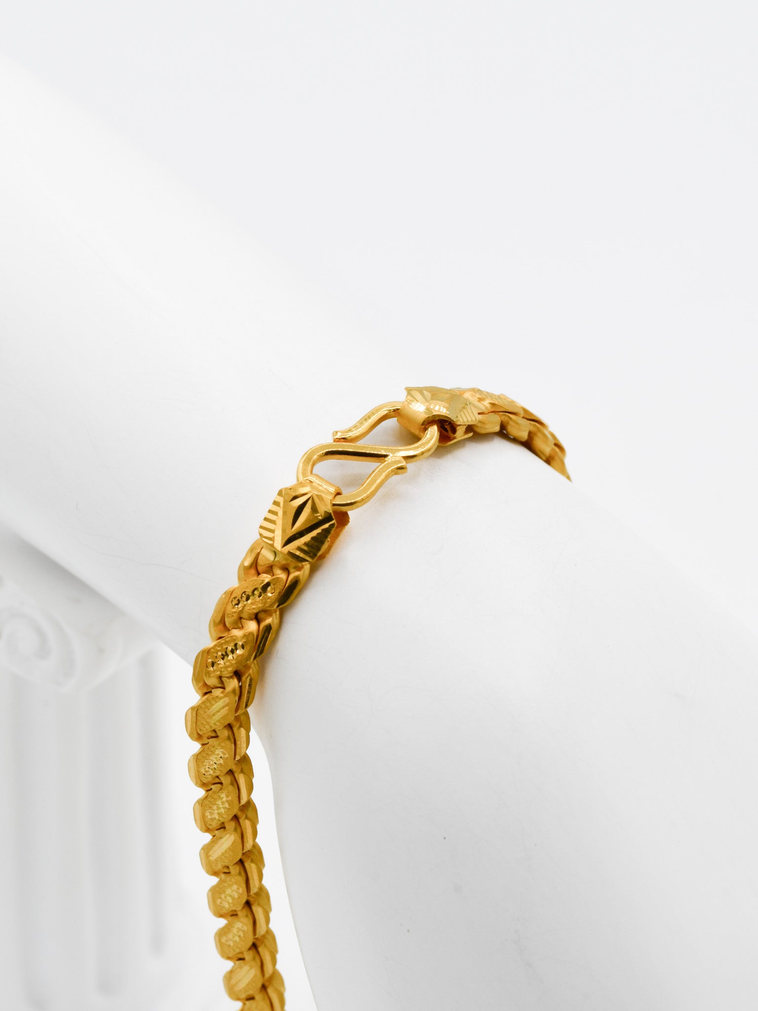 22Ct Gold Hollow Bracelet - Roop Darshan