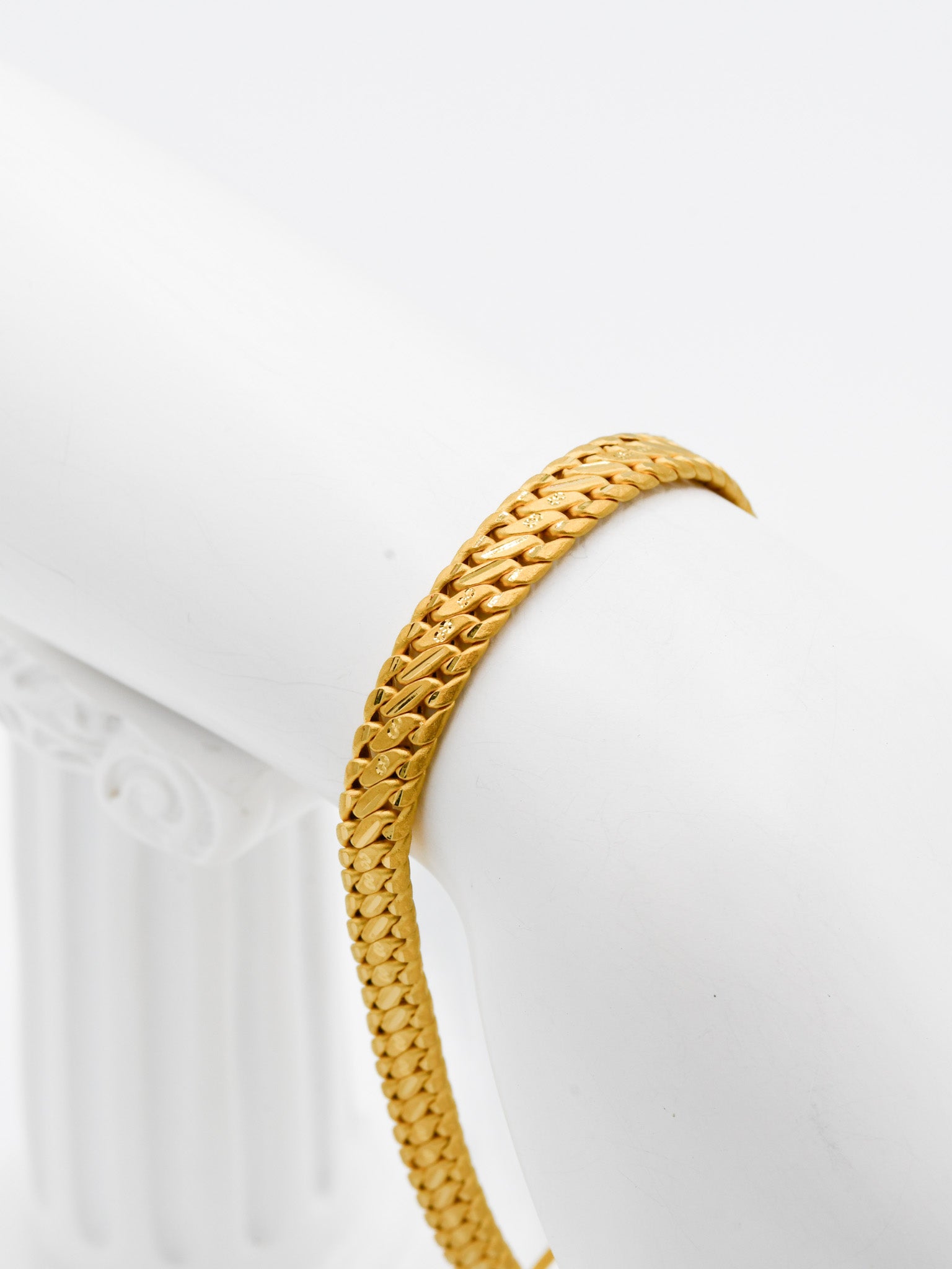 22Ct Gold Hollow Bracelet